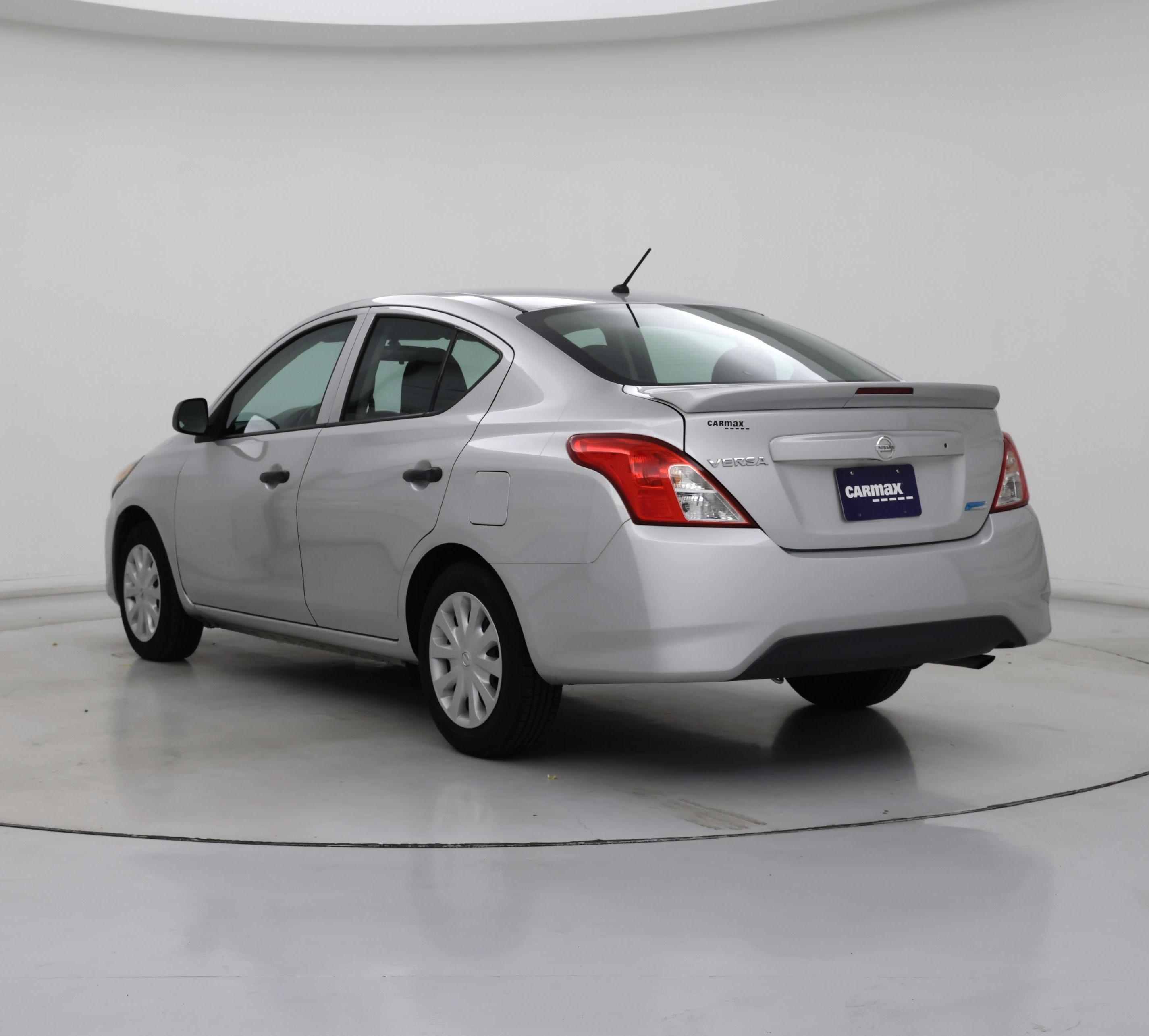 Thumbnail: 2015 Nissan Versa - 2