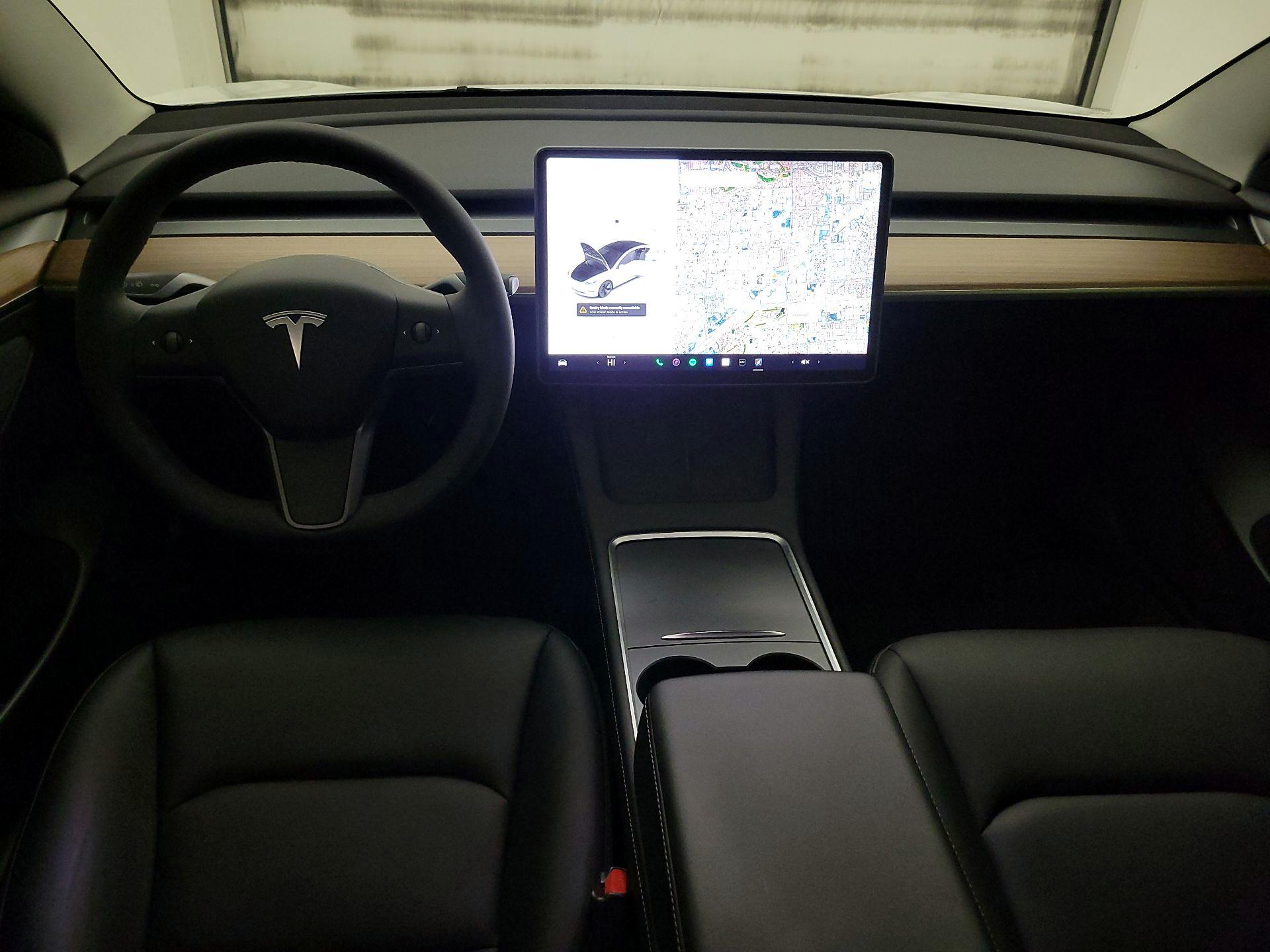 Thumbnail: 2023 Tesla Model 3 - 9