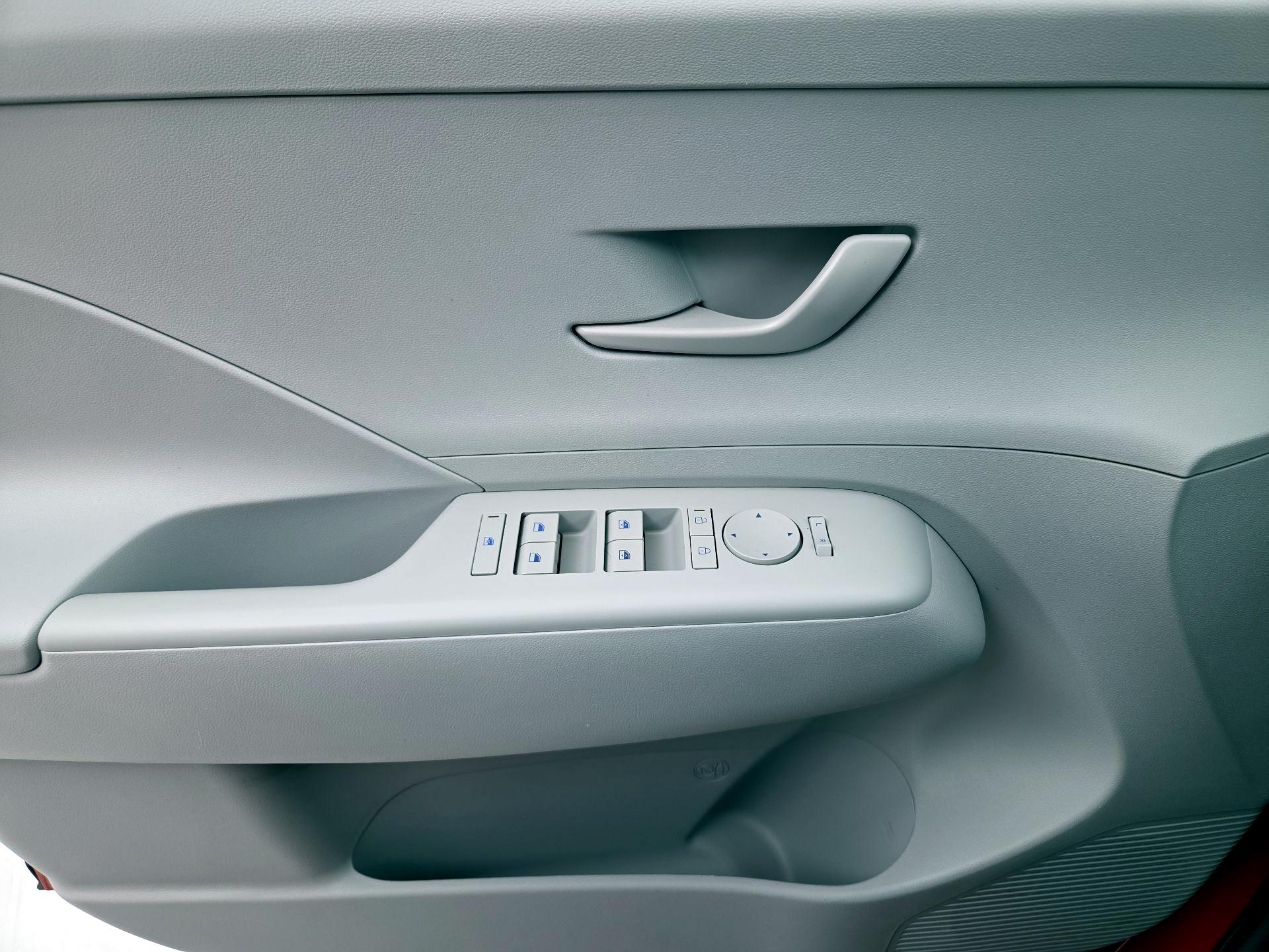 Thumbnail: 2025 Hyundai Kona - 12