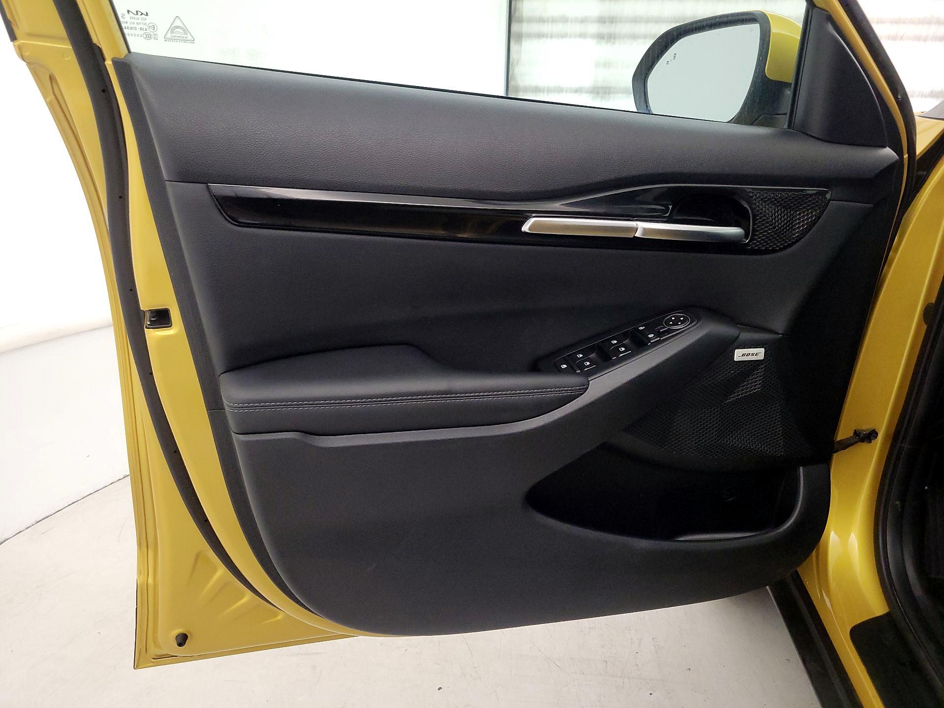 Thumbnail: 2023 Kia Seltos - 12