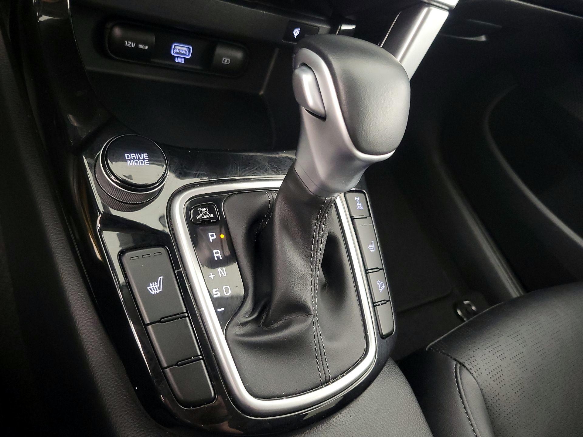 Thumbnail: 2023 Kia Seltos - 18