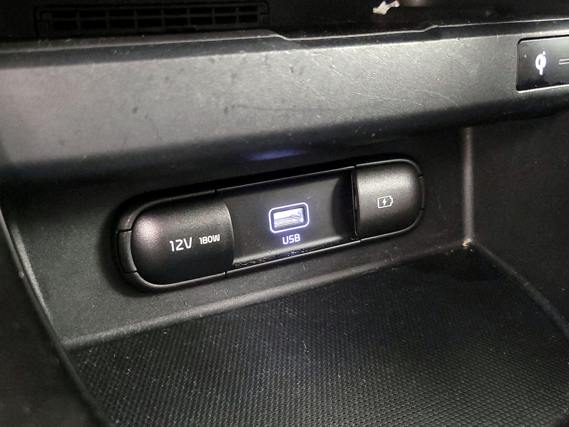 Thumbnail: 2023 Kia Seltos - 19