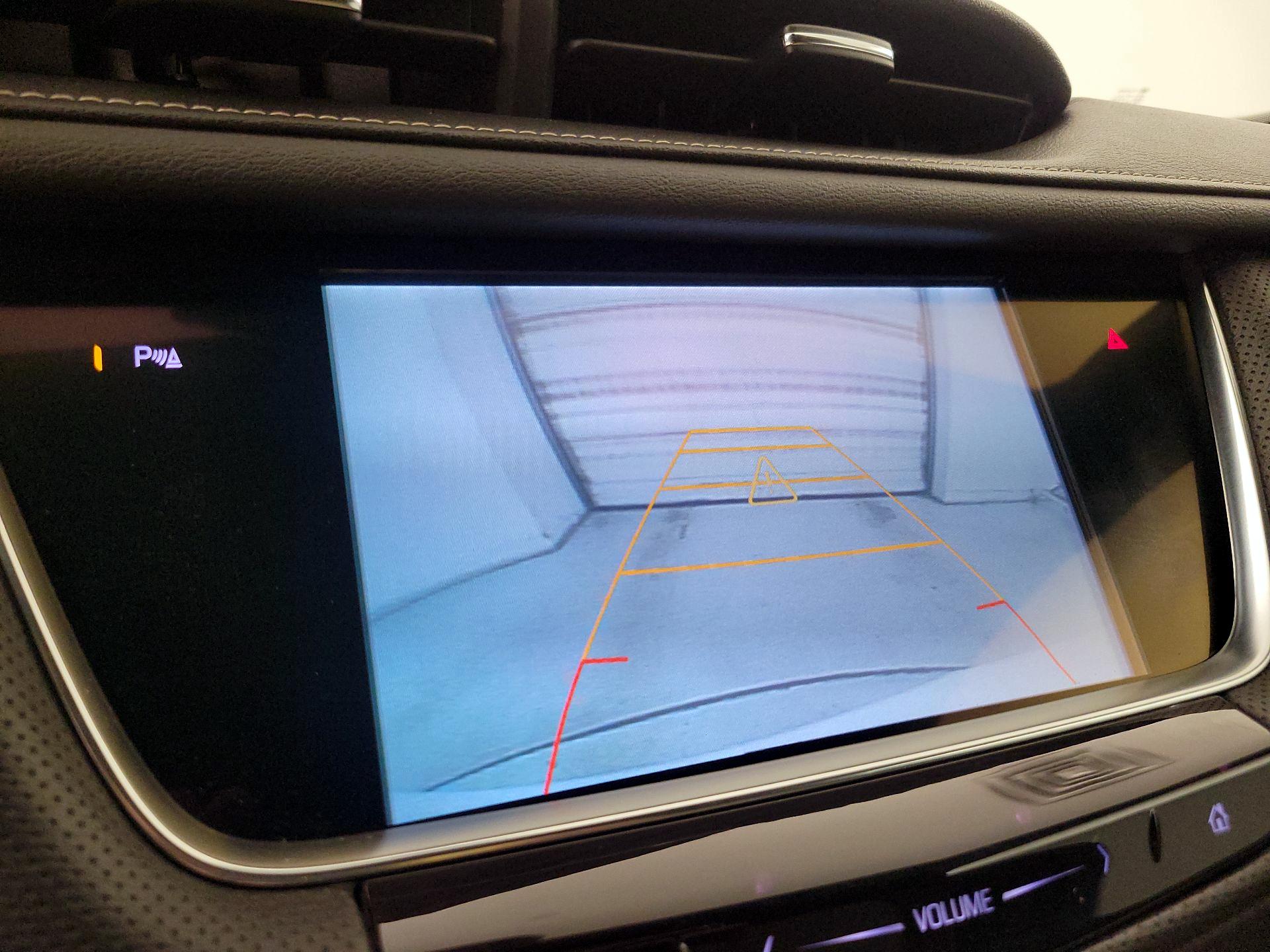 Thumbnail: 2017 Cadillac XT5 - 14