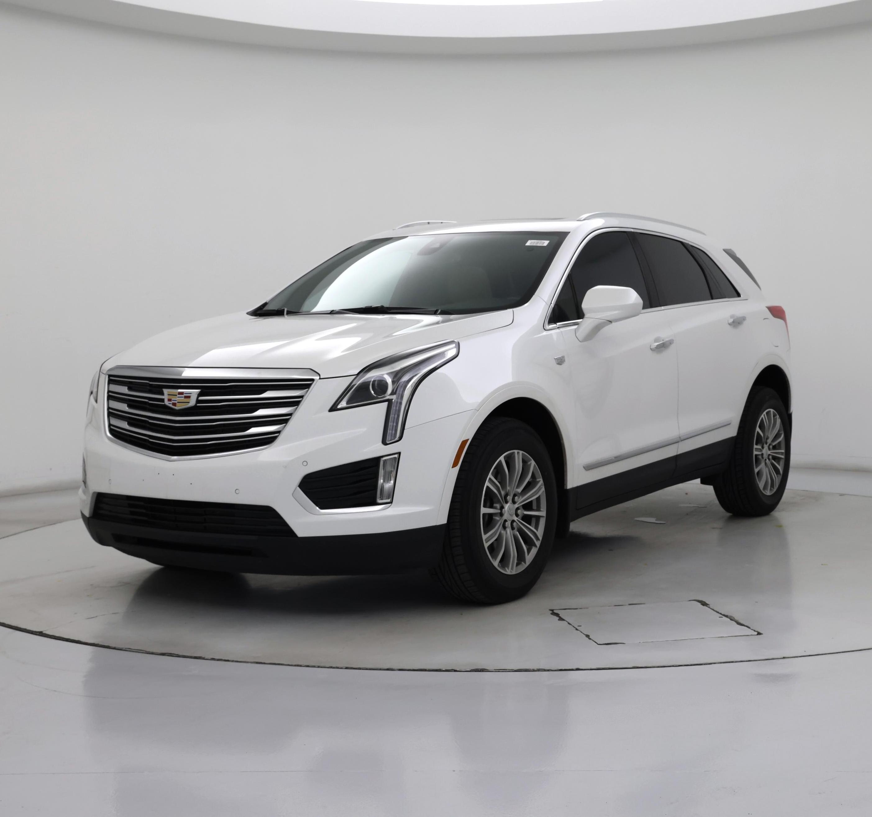 Thumbnail: 2017 Cadillac XT5 - 4
