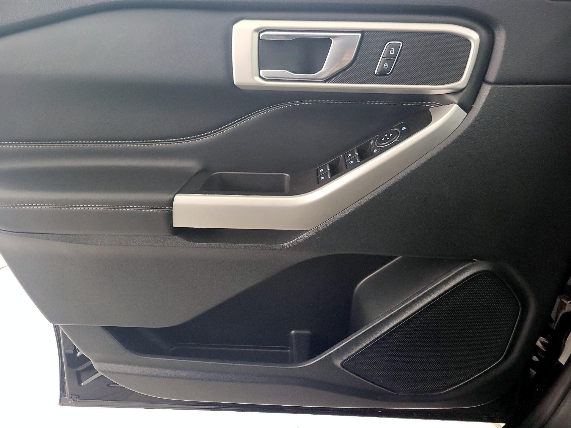 Thumbnail: 2023 Ford Explorer - 12