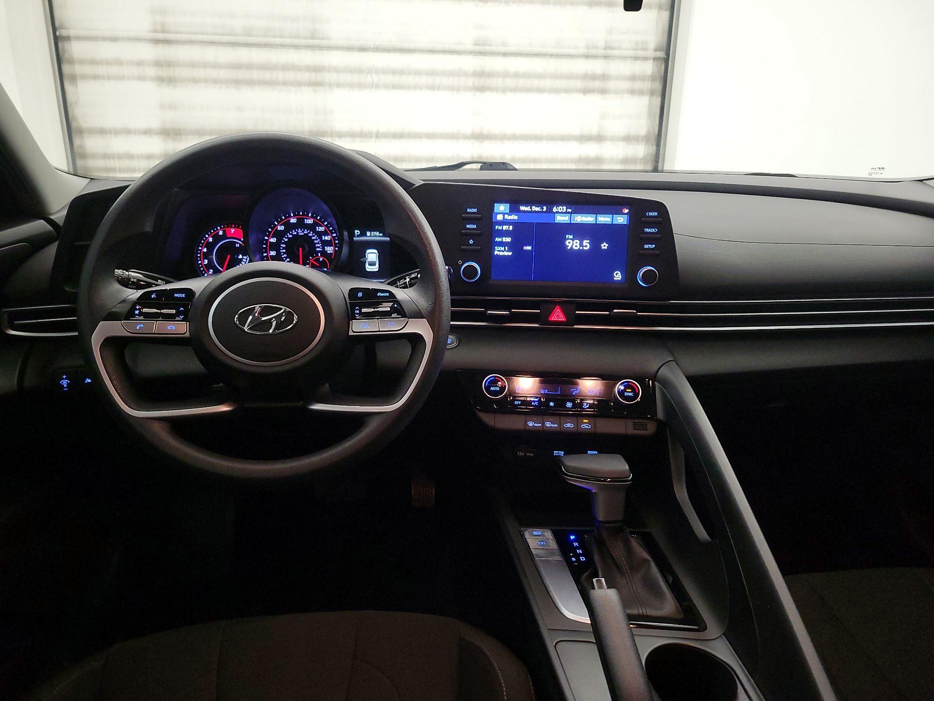 Thumbnail: 2023 Hyundai Elantra - 9