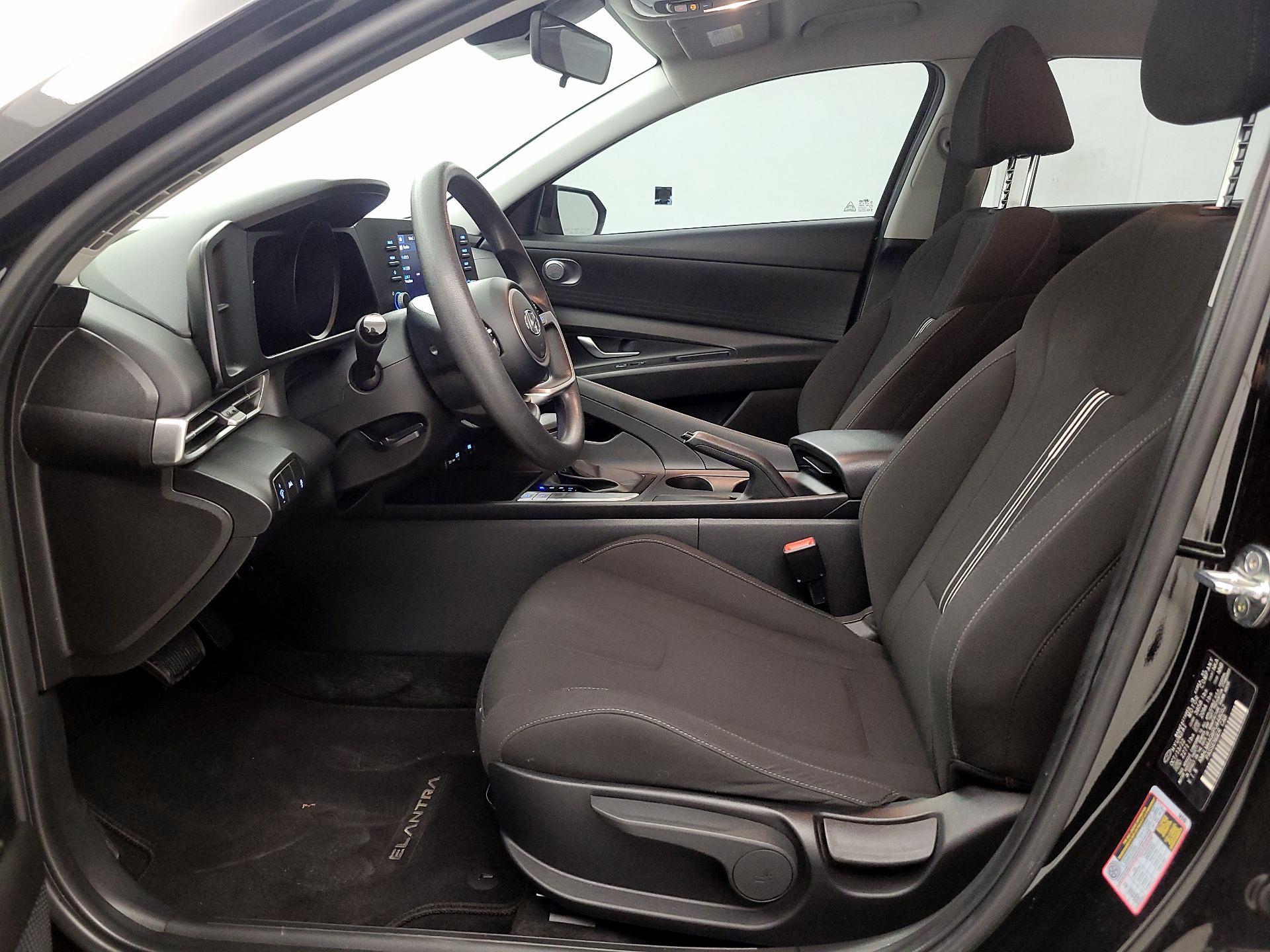 Thumbnail: 2023 Hyundai Elantra - 11