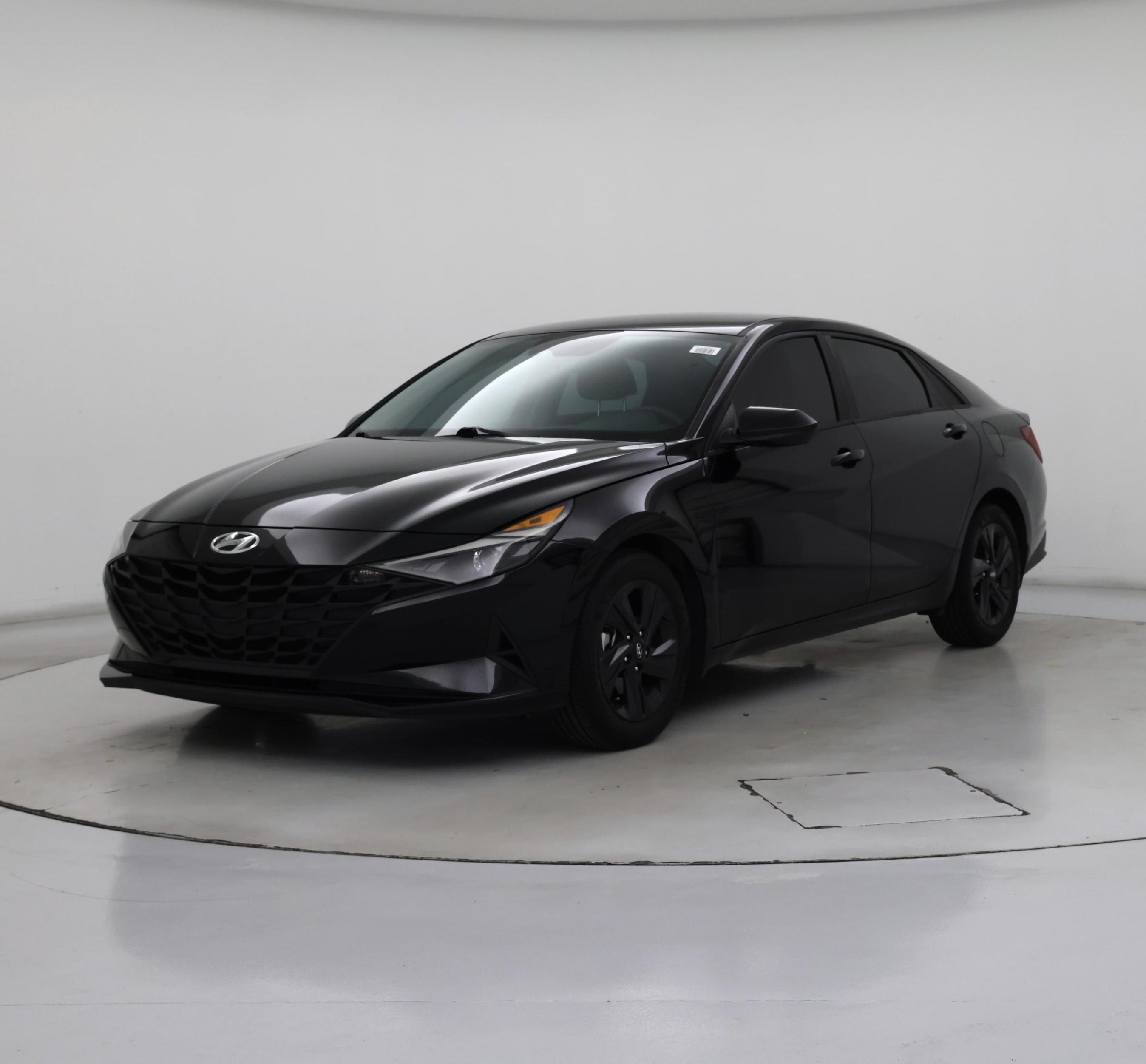 Thumbnail: 2023 Hyundai Elantra - 4