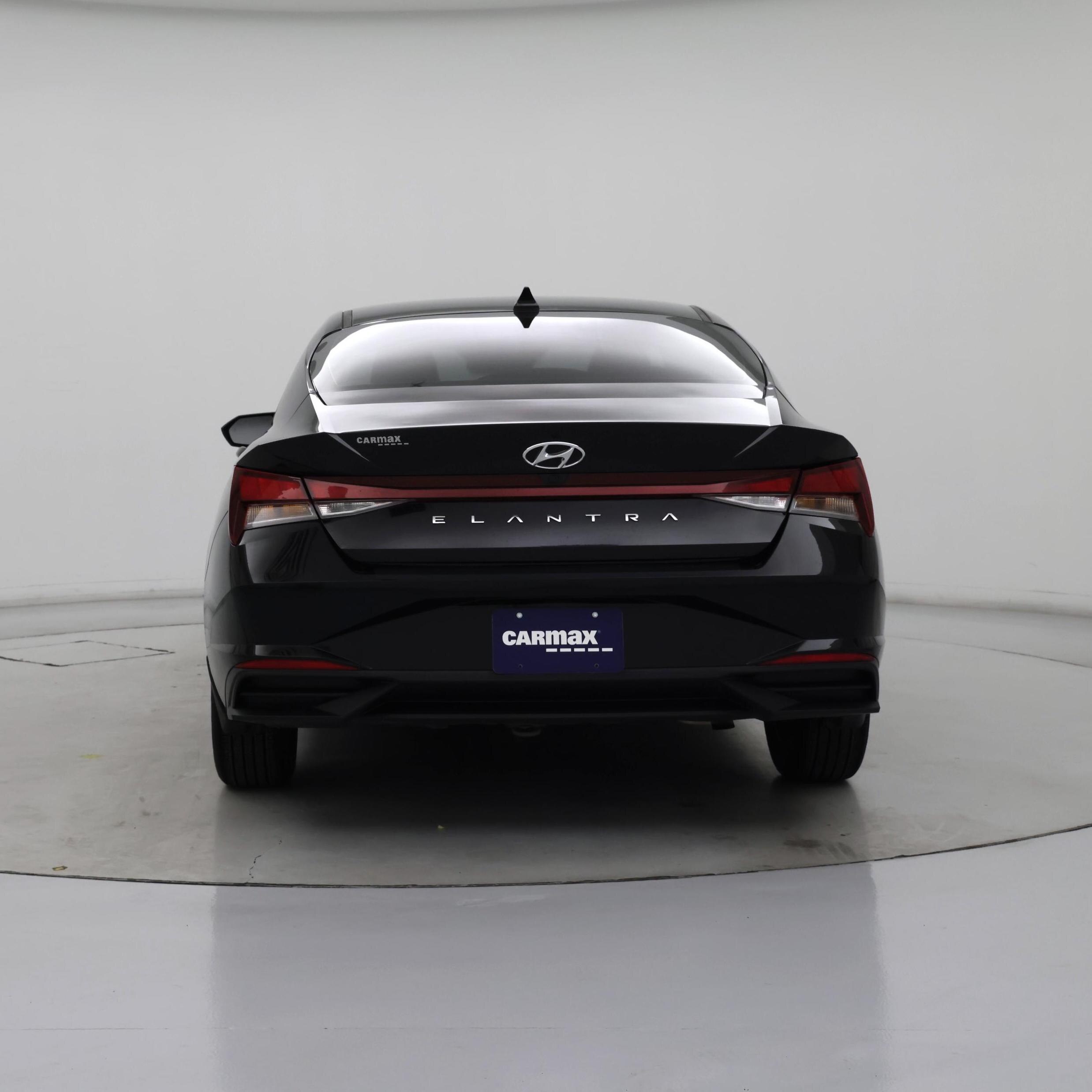 Thumbnail: 2023 Hyundai Elantra - 6