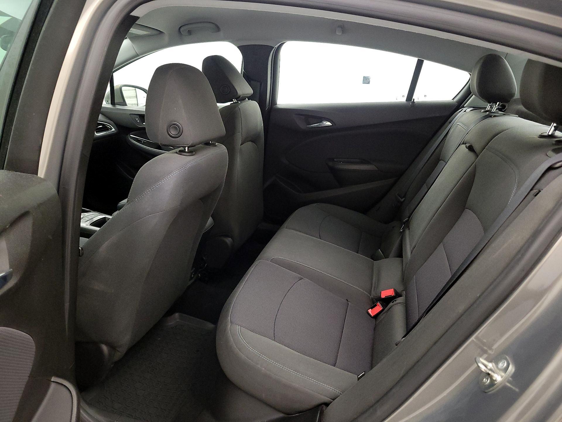 Thumbnail: 2019 Chevrolet Cruze - 19