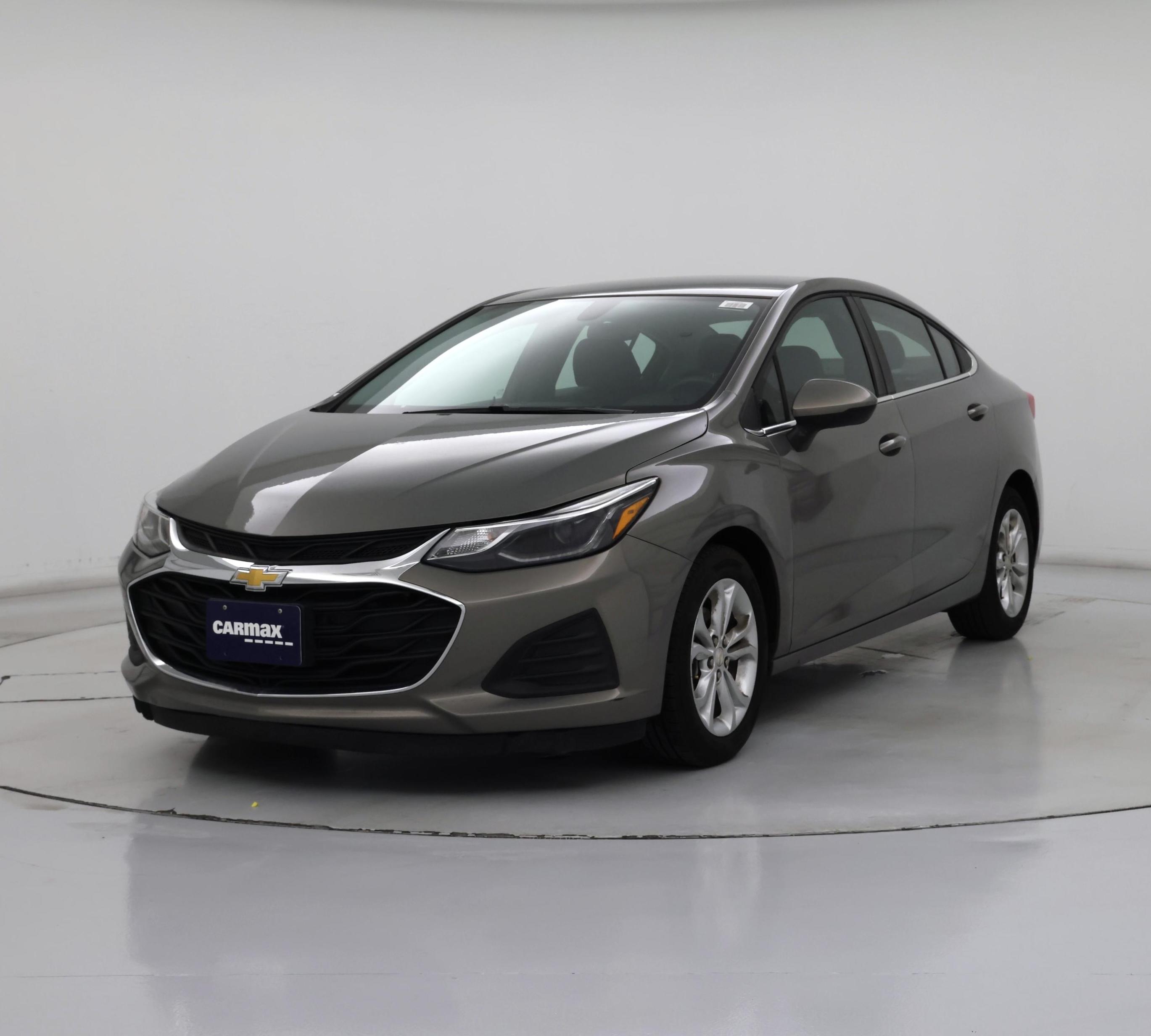 Thumbnail: 2019 Chevrolet Cruze - 4