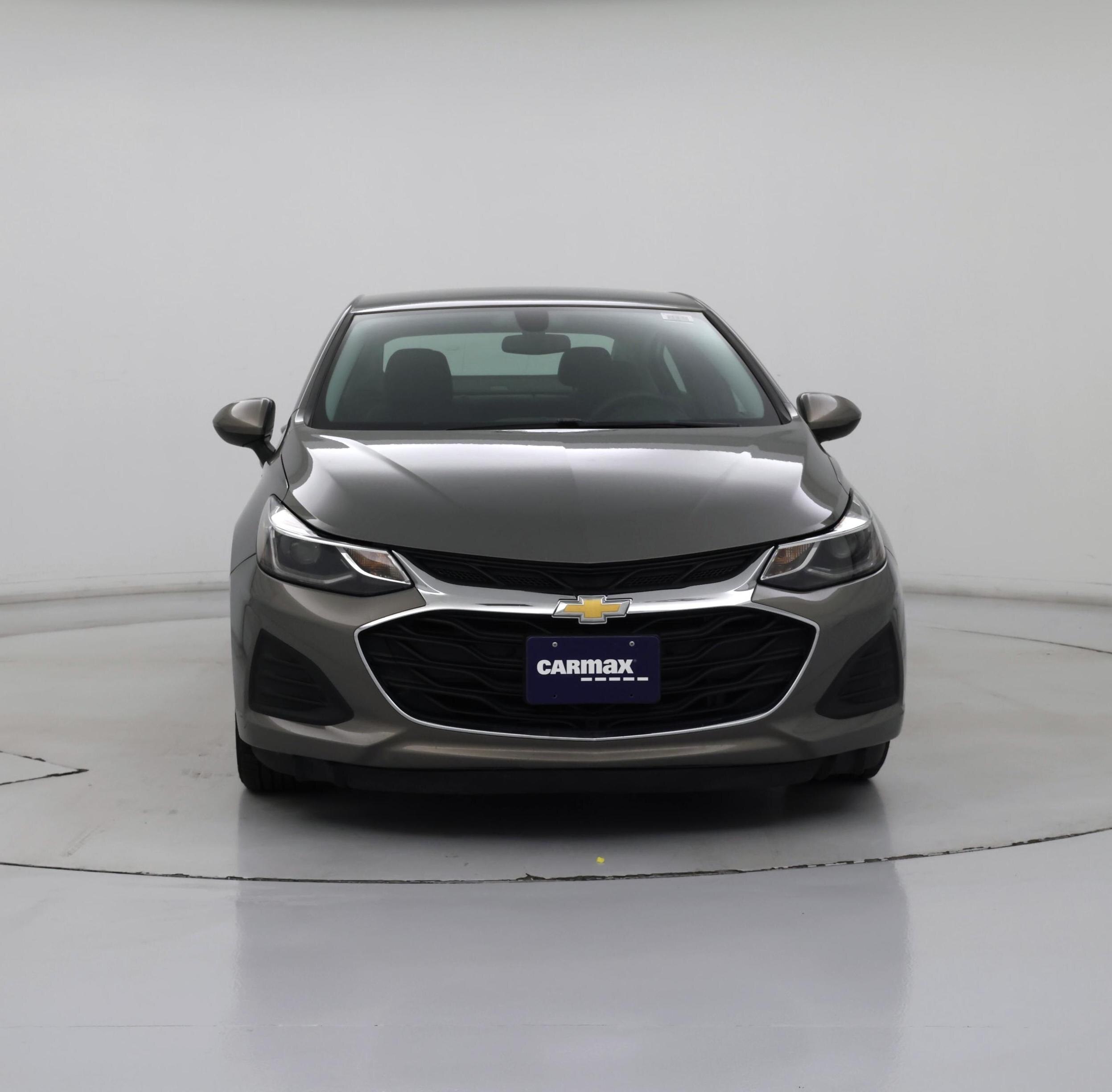 Thumbnail: 2019 Chevrolet Cruze - 5