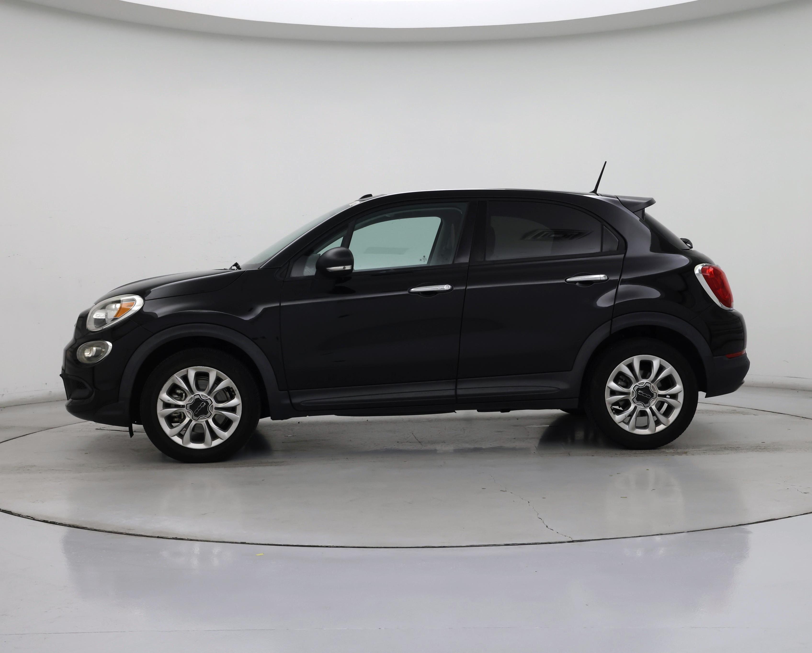 Thumbnail: 2016 Fiat 500X - 3