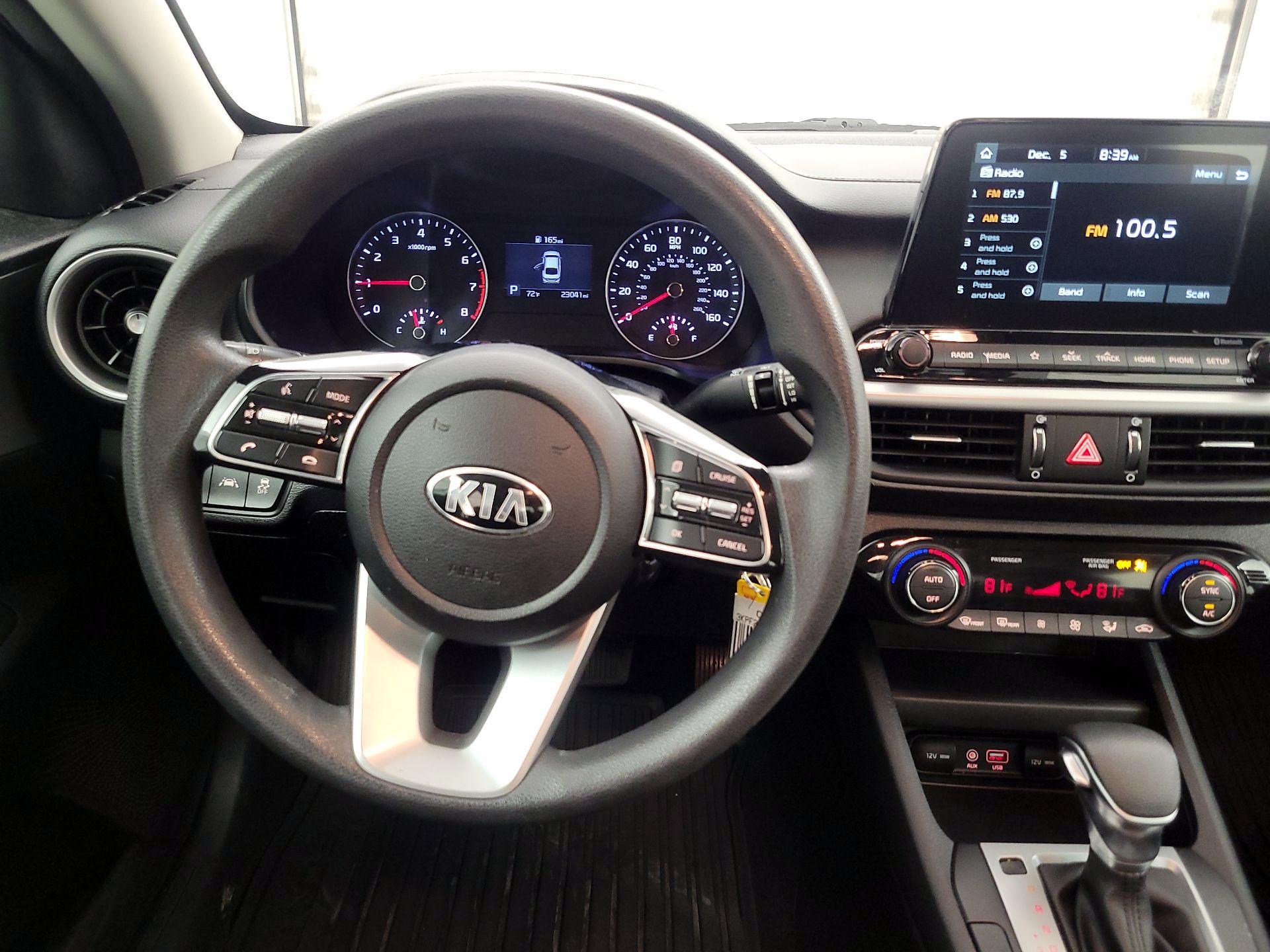 Thumbnail: 2019 Kia Forte - 10