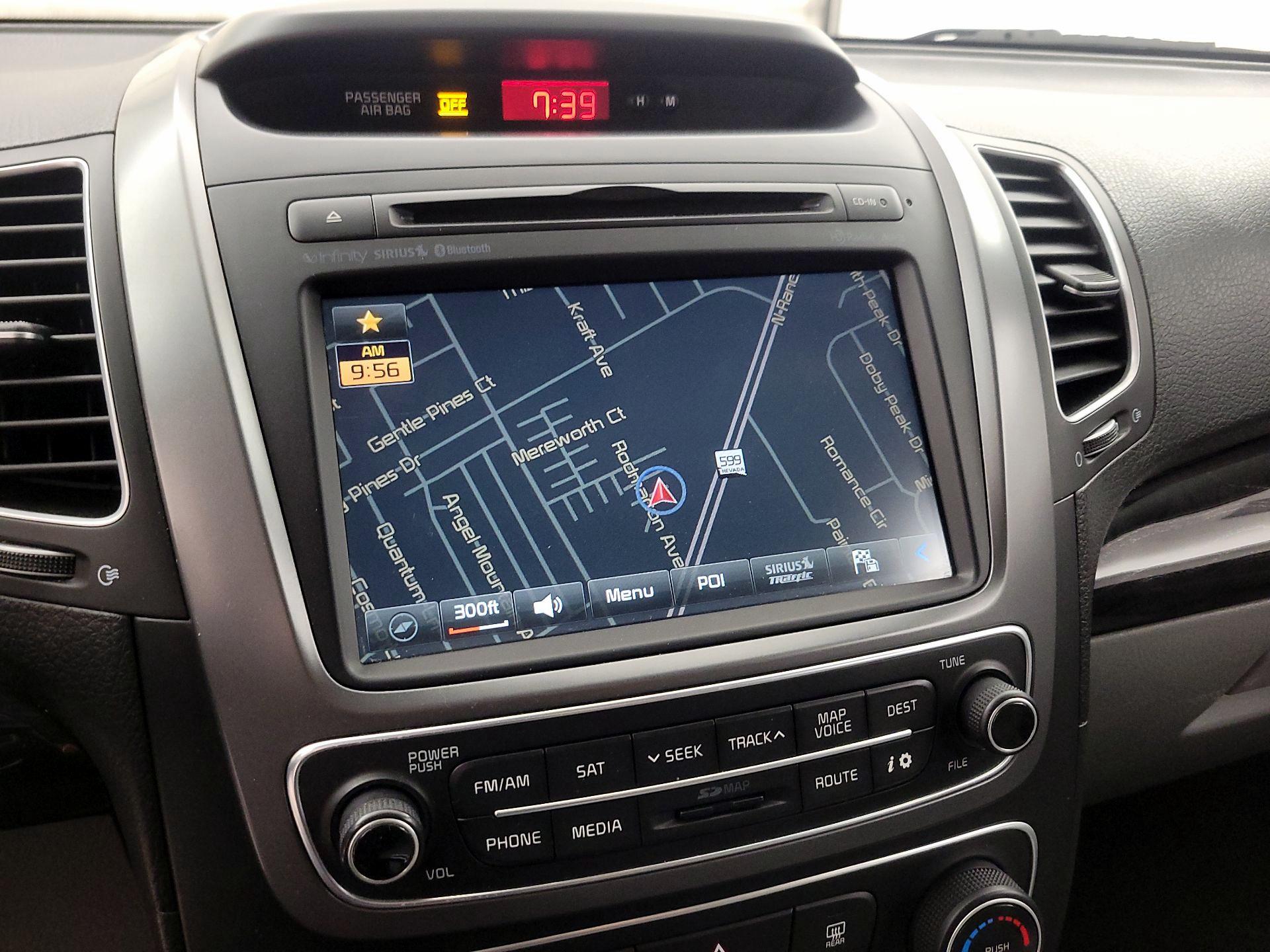 Thumbnail: 2014 Kia Sorento - 14