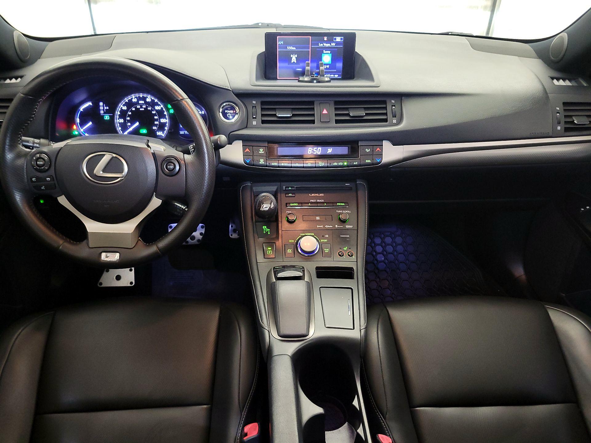 Thumbnail: 2014 Lexus CT - 9