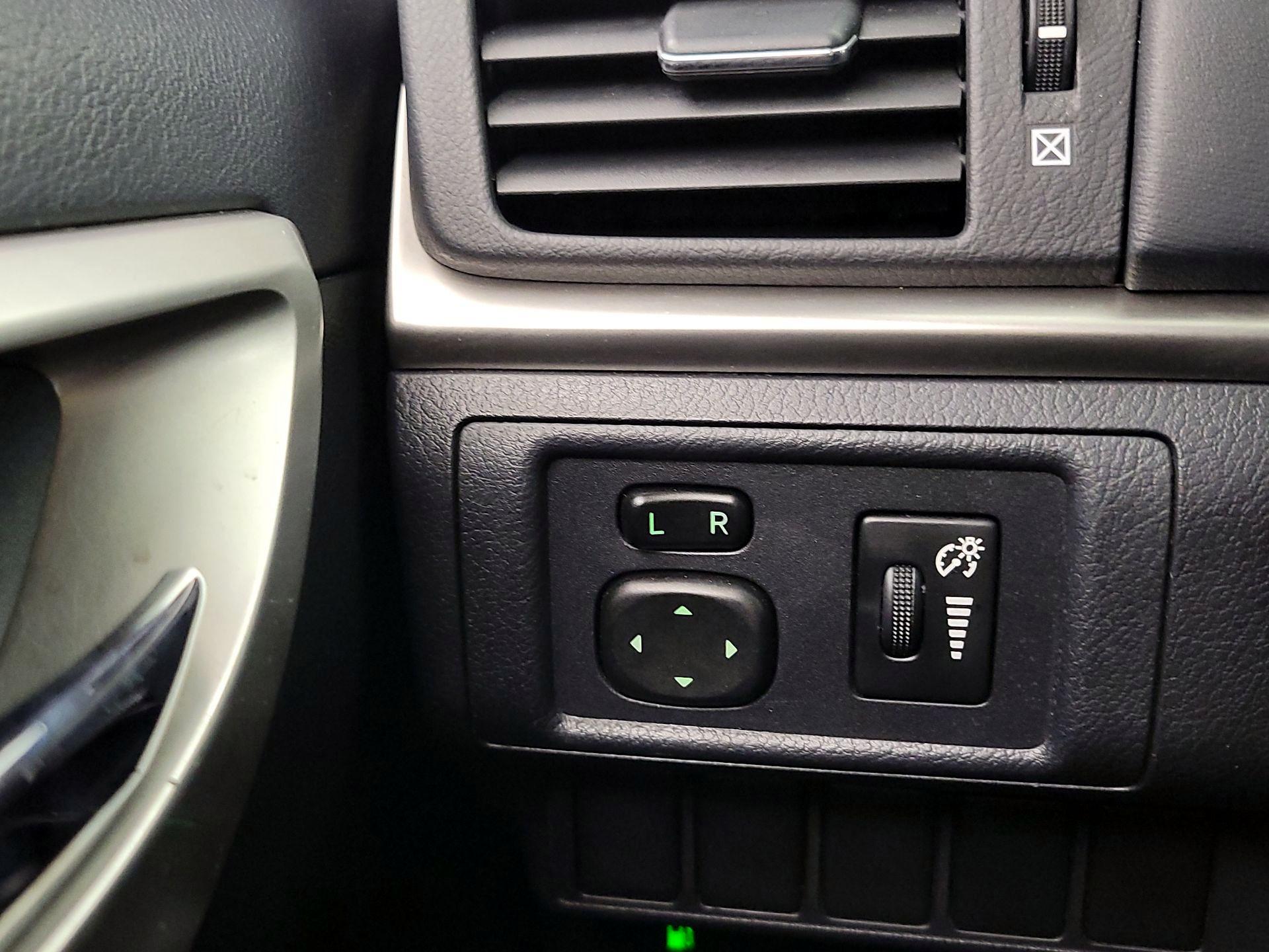 Thumbnail: 2014 Lexus CT - 13