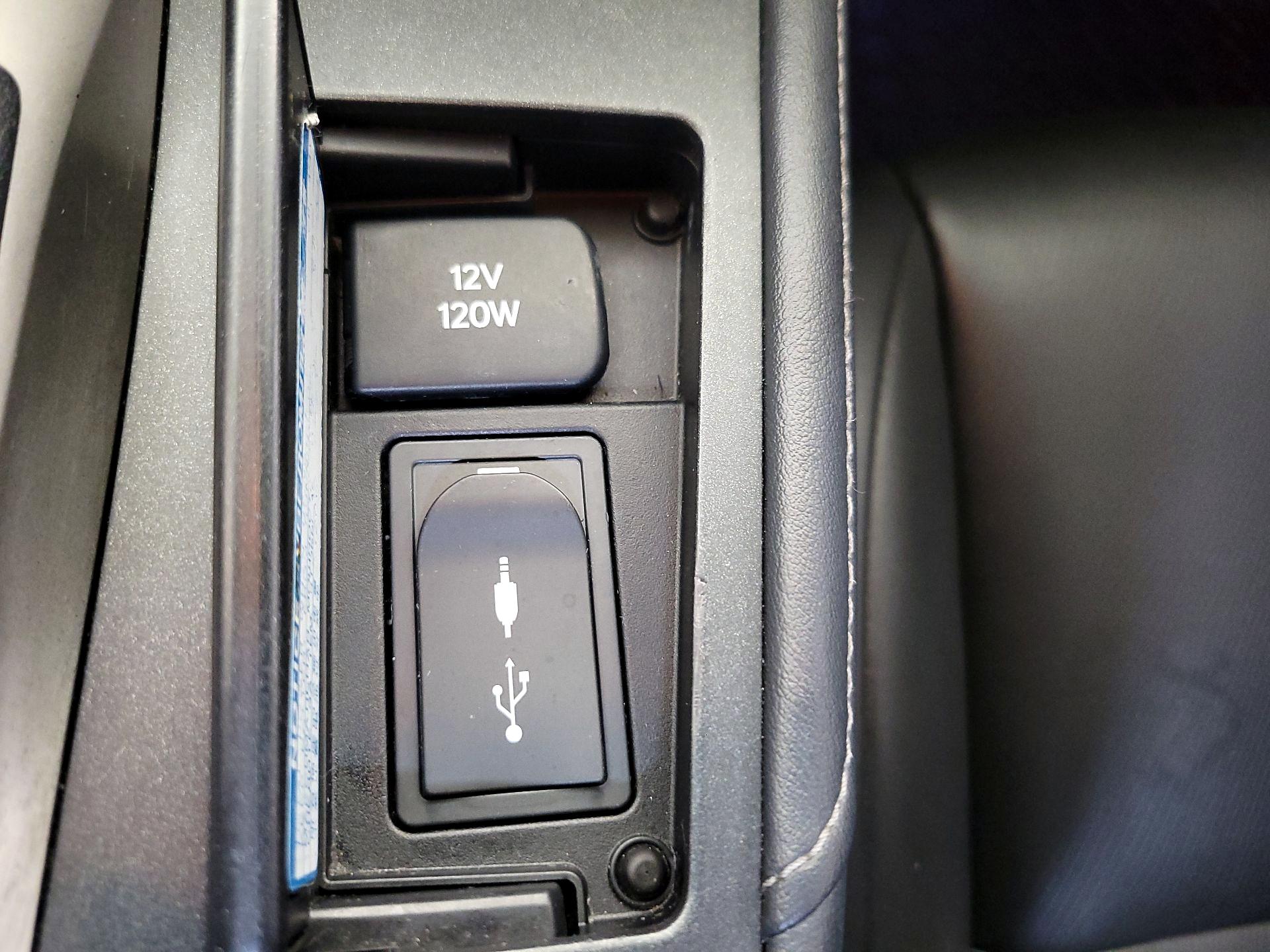 Thumbnail: 2014 Lexus CT - 18