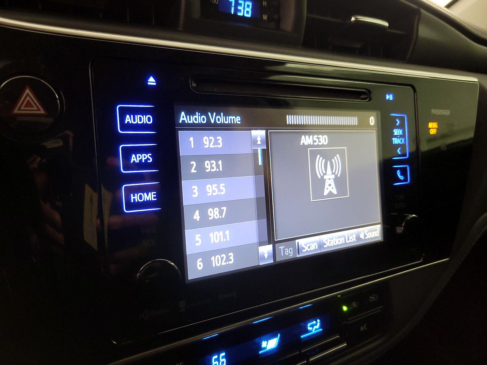 Thumbnail: 2017 Toyota Corolla - 15