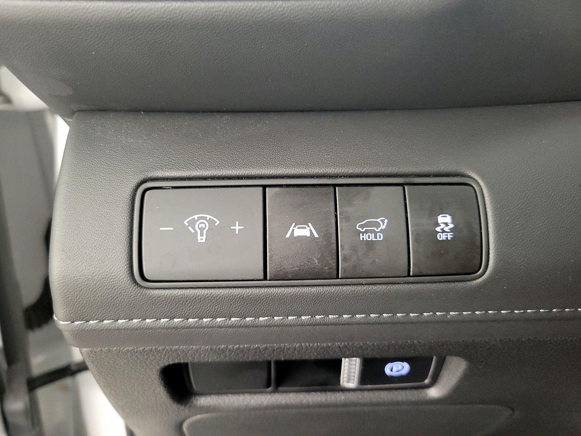 Thumbnail: 2023 Hyundai Santa Fe - 13