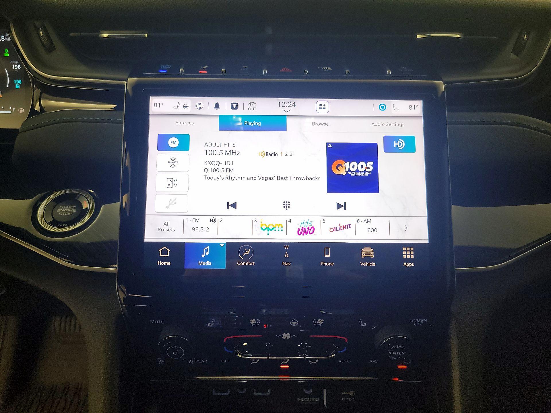 Thumbnail: 2023 Jeep Grand Cherokee - 16