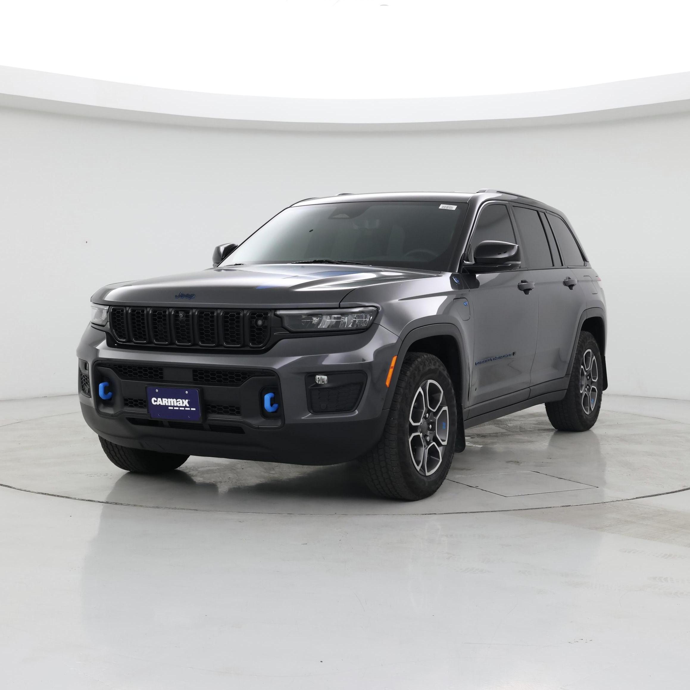 Thumbnail: 2023 Jeep Grand Cherokee - 4