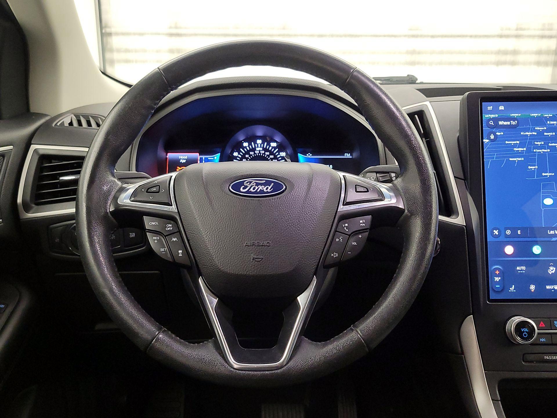 Thumbnail: 2022 Ford Edge - 10