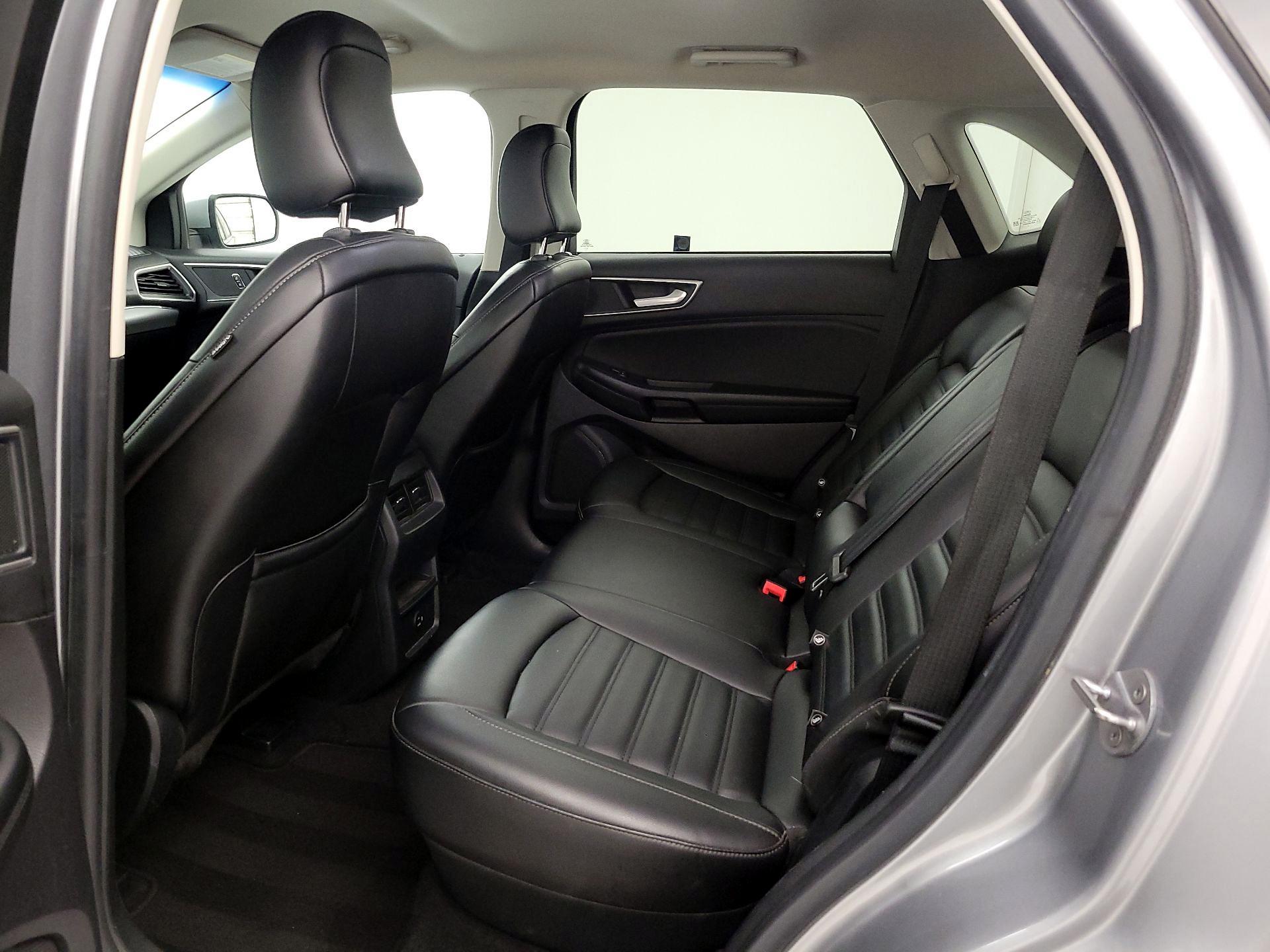 Thumbnail: 2022 Ford Edge - 20