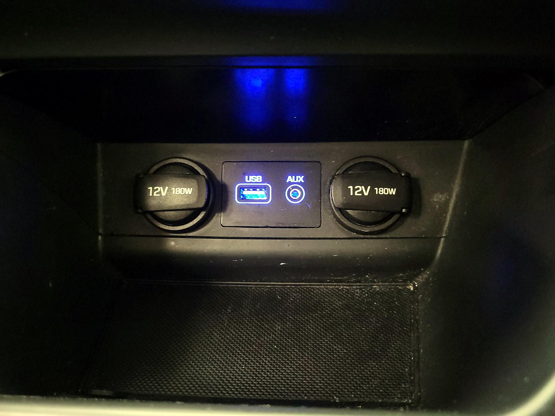 Thumbnail: 2015 Hyundai Sonata - 18