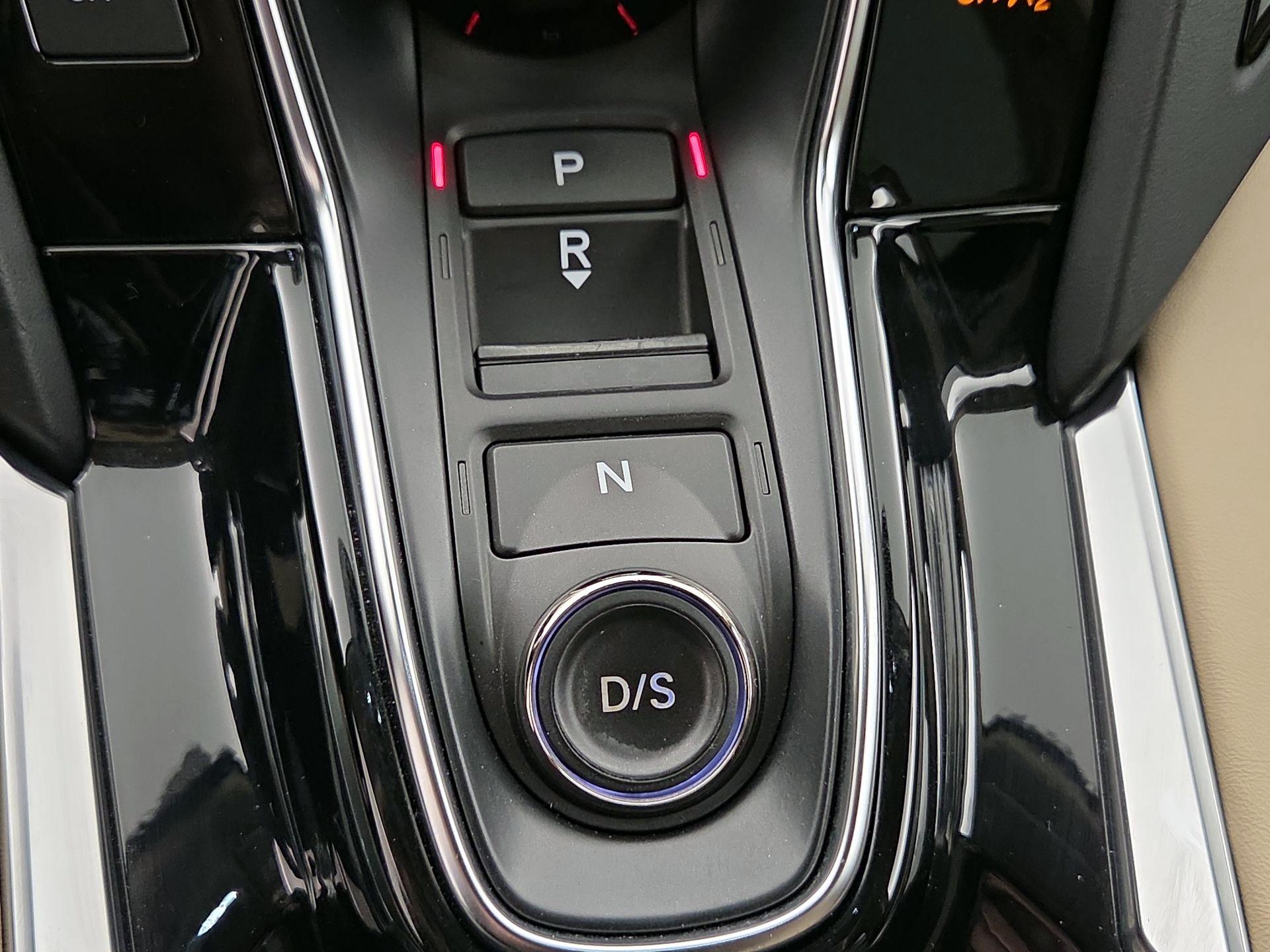 Thumbnail: 2019 Acura RDX - 17