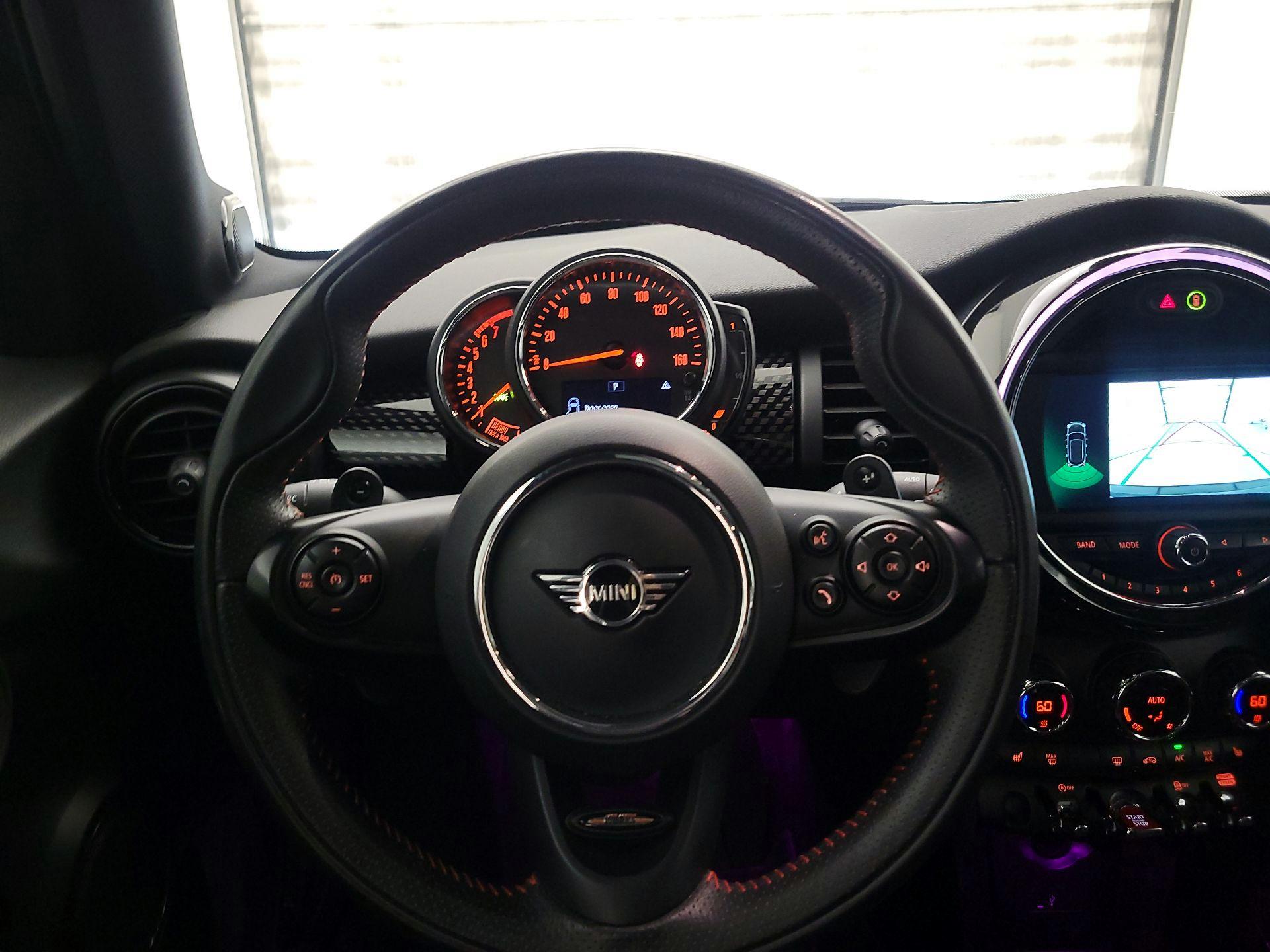 Thumbnail: 2021 MINI Cooper Hardtop - 10