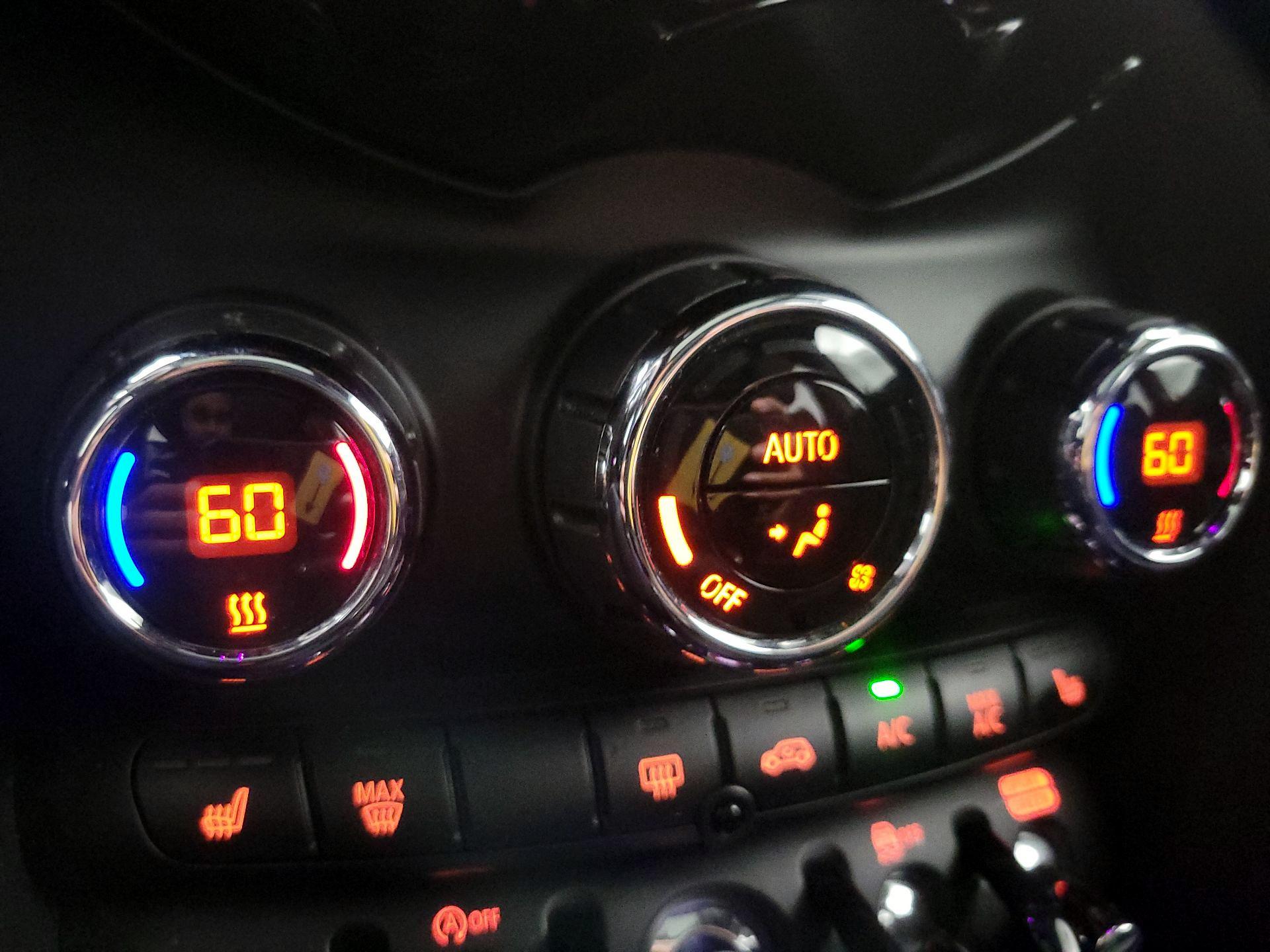 Thumbnail: 2021 MINI Cooper Hardtop - 16