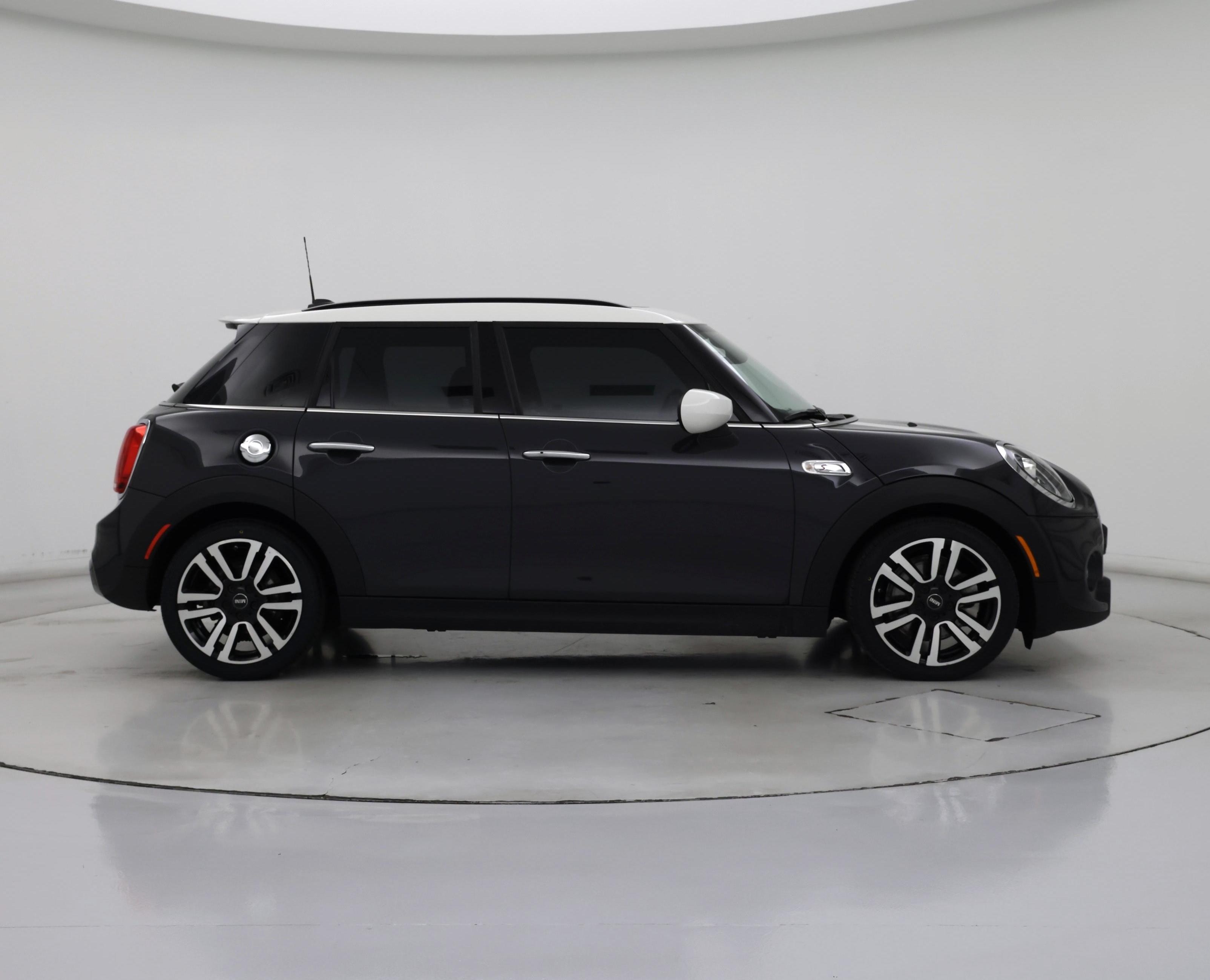 Thumbnail: 2021 MINI Cooper Hardtop - 7