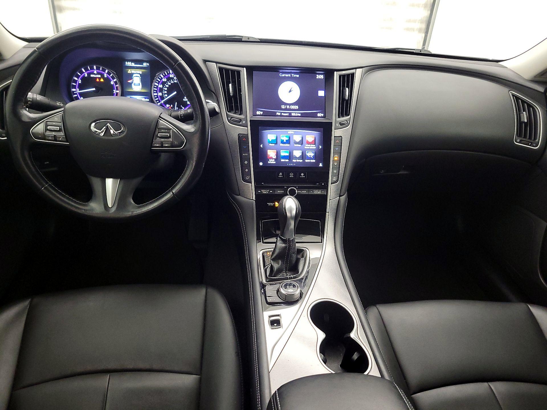 Thumbnail: 2017 INFINITI Q50 - 9