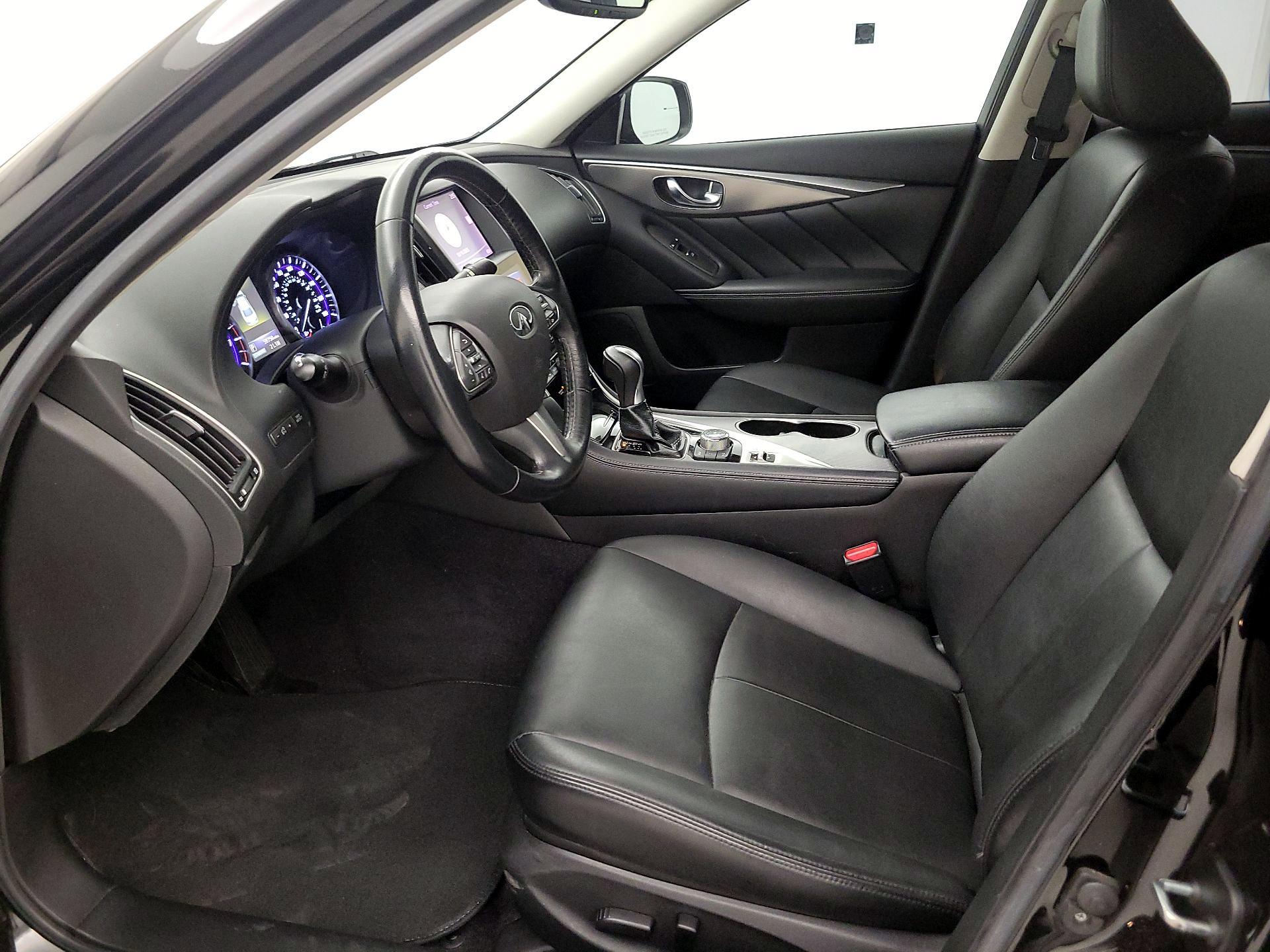 Thumbnail: 2017 INFINITI Q50 - 11