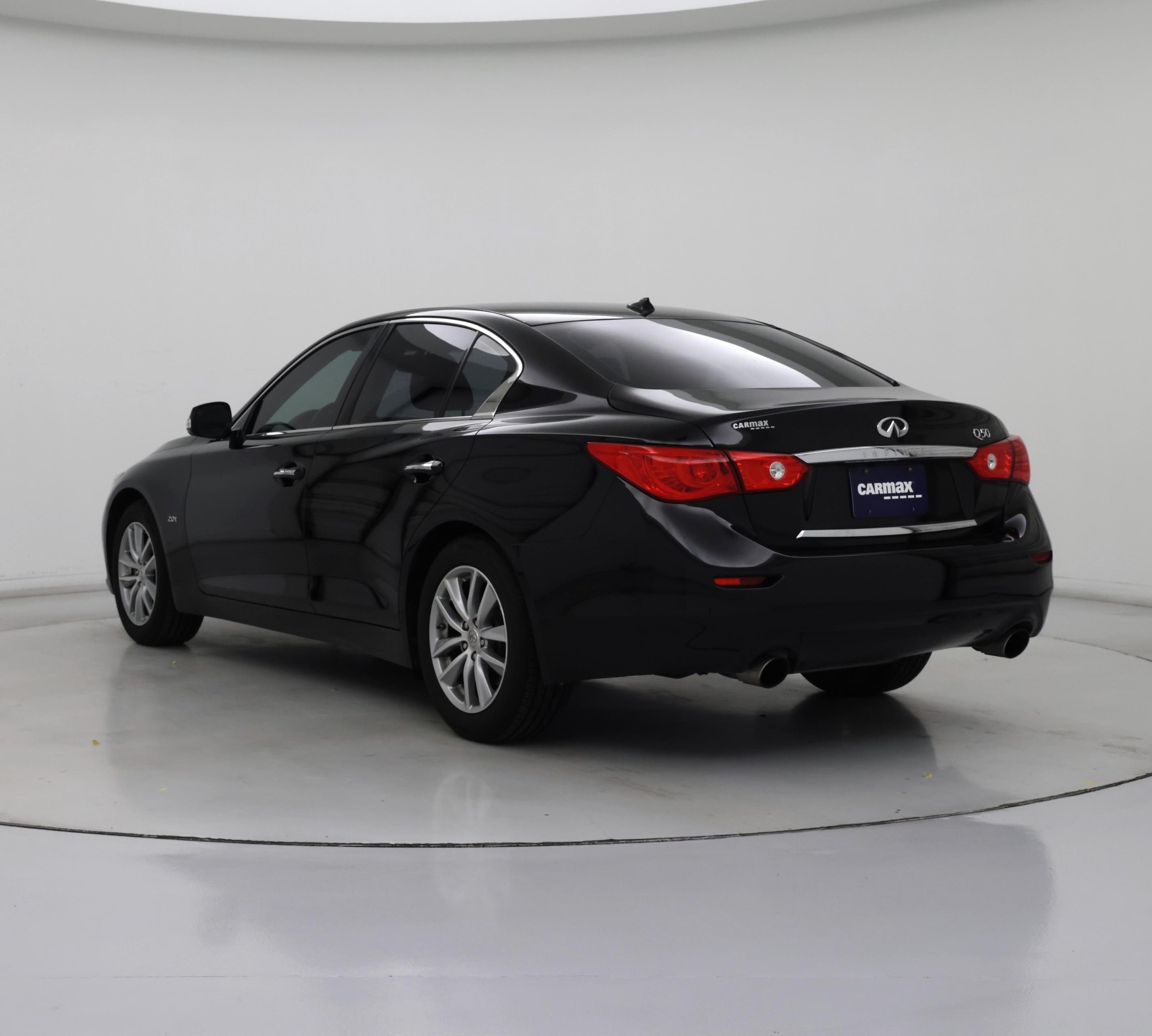 Thumbnail: 2017 INFINITI Q50 - 2