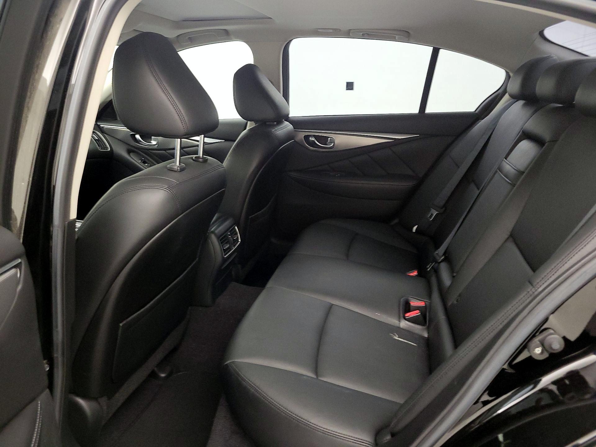 Thumbnail: 2017 INFINITI Q50 - 20