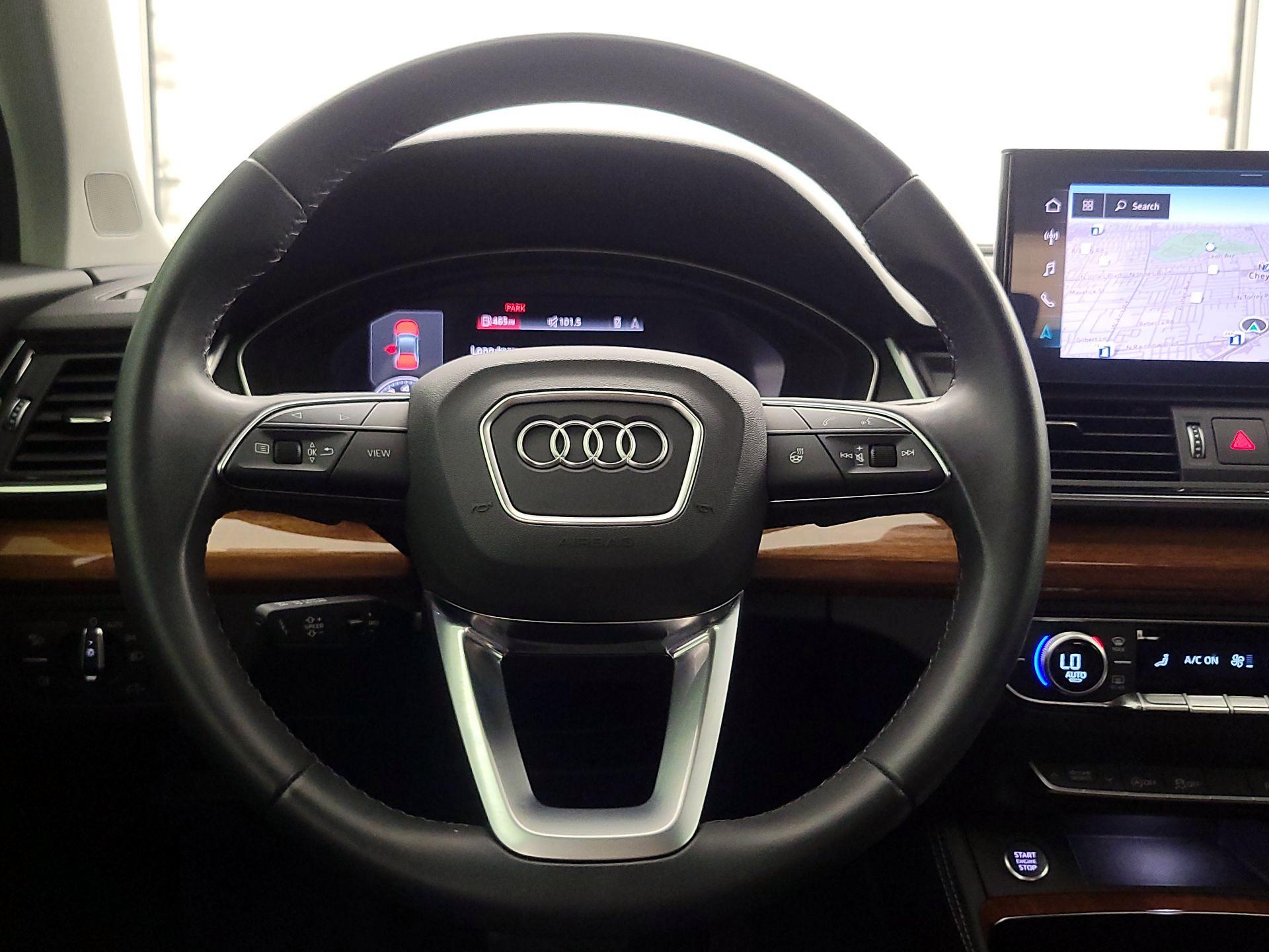 Thumbnail: 2023 Audi Q5 - 10