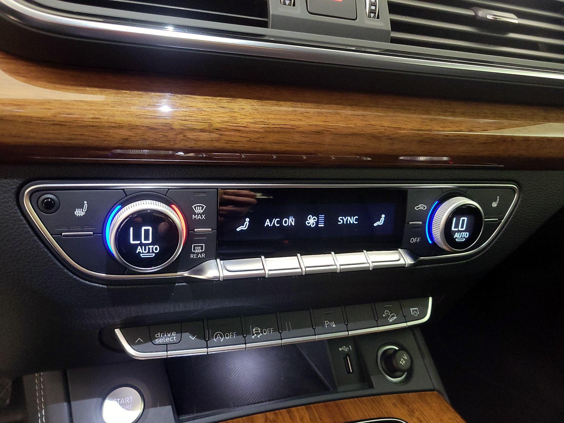 Thumbnail: 2023 Audi Q5 - 17