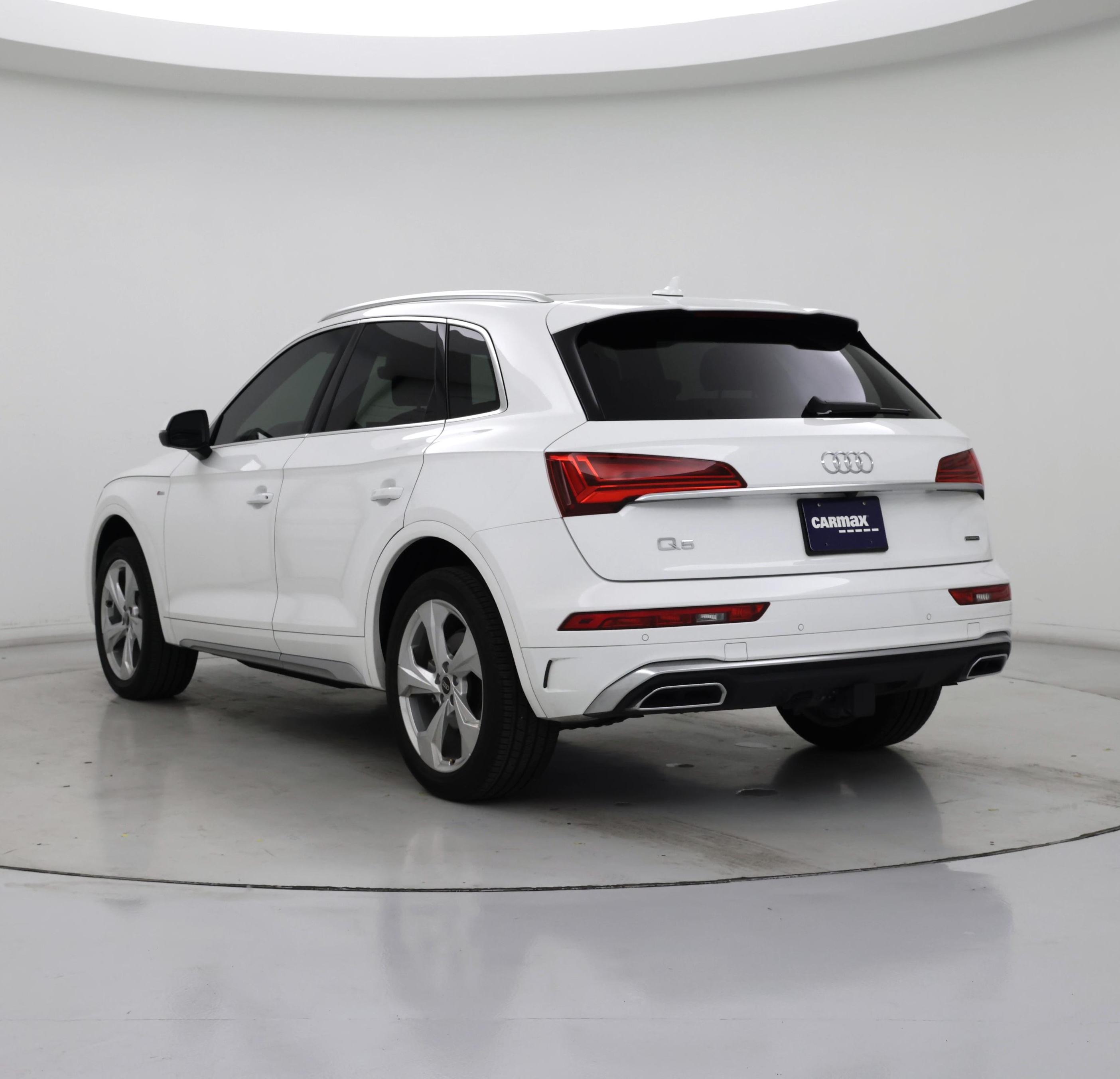 Thumbnail: 2023 Audi Q5 - 2