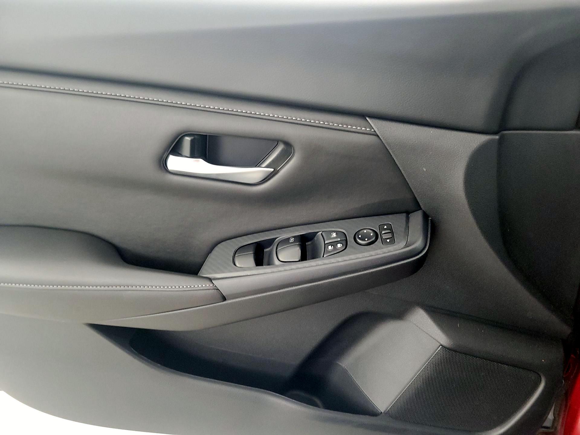 Thumbnail: 2024 Nissan Sentra - 12