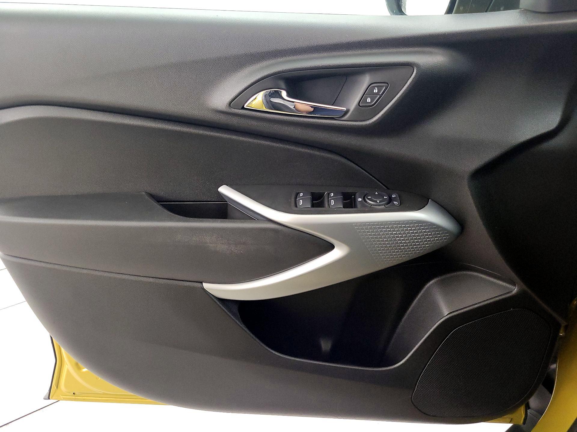 Thumbnail: 2024 Chevrolet Trax - 12