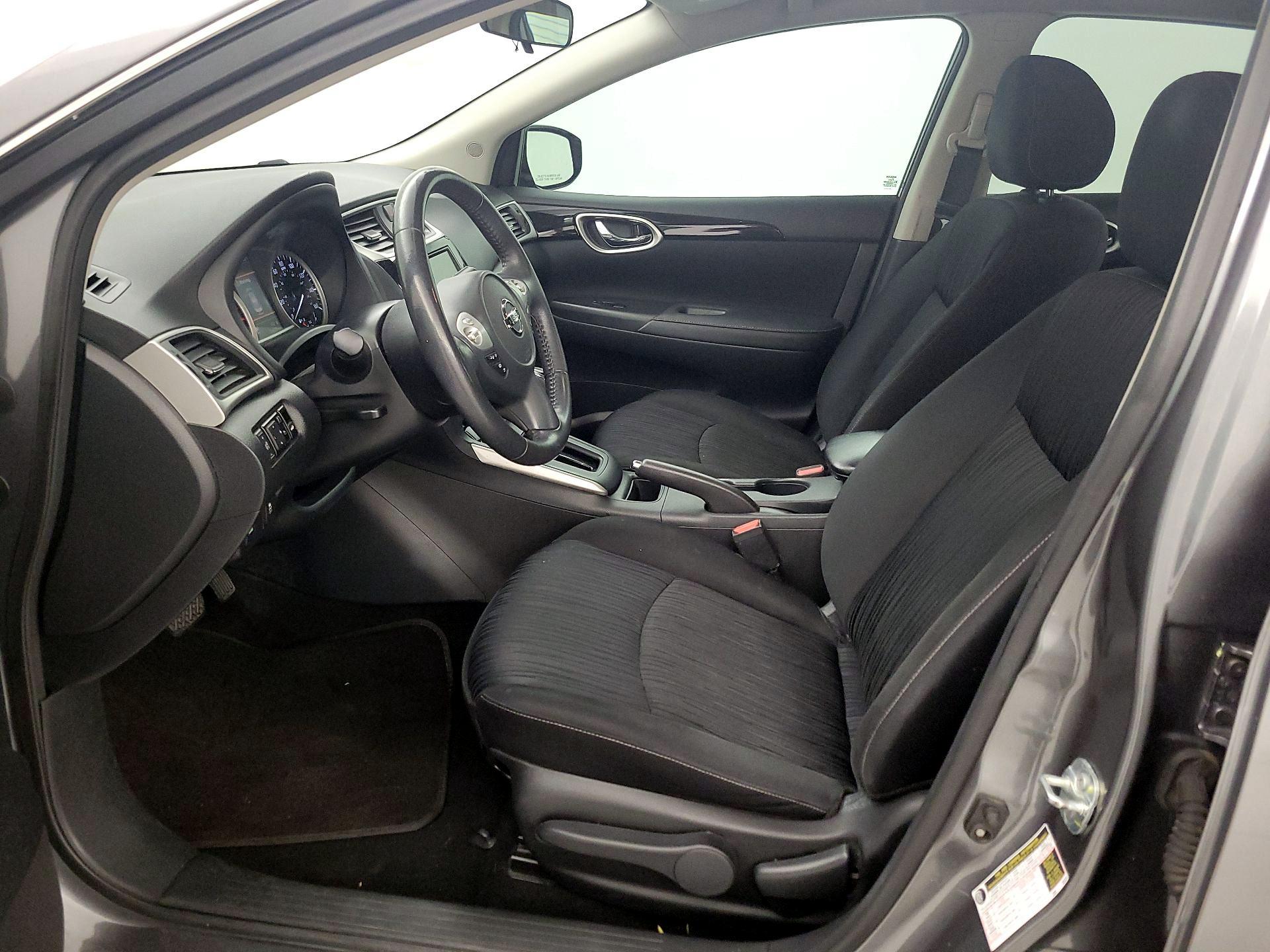 Thumbnail: 2019 Nissan Sentra - 11