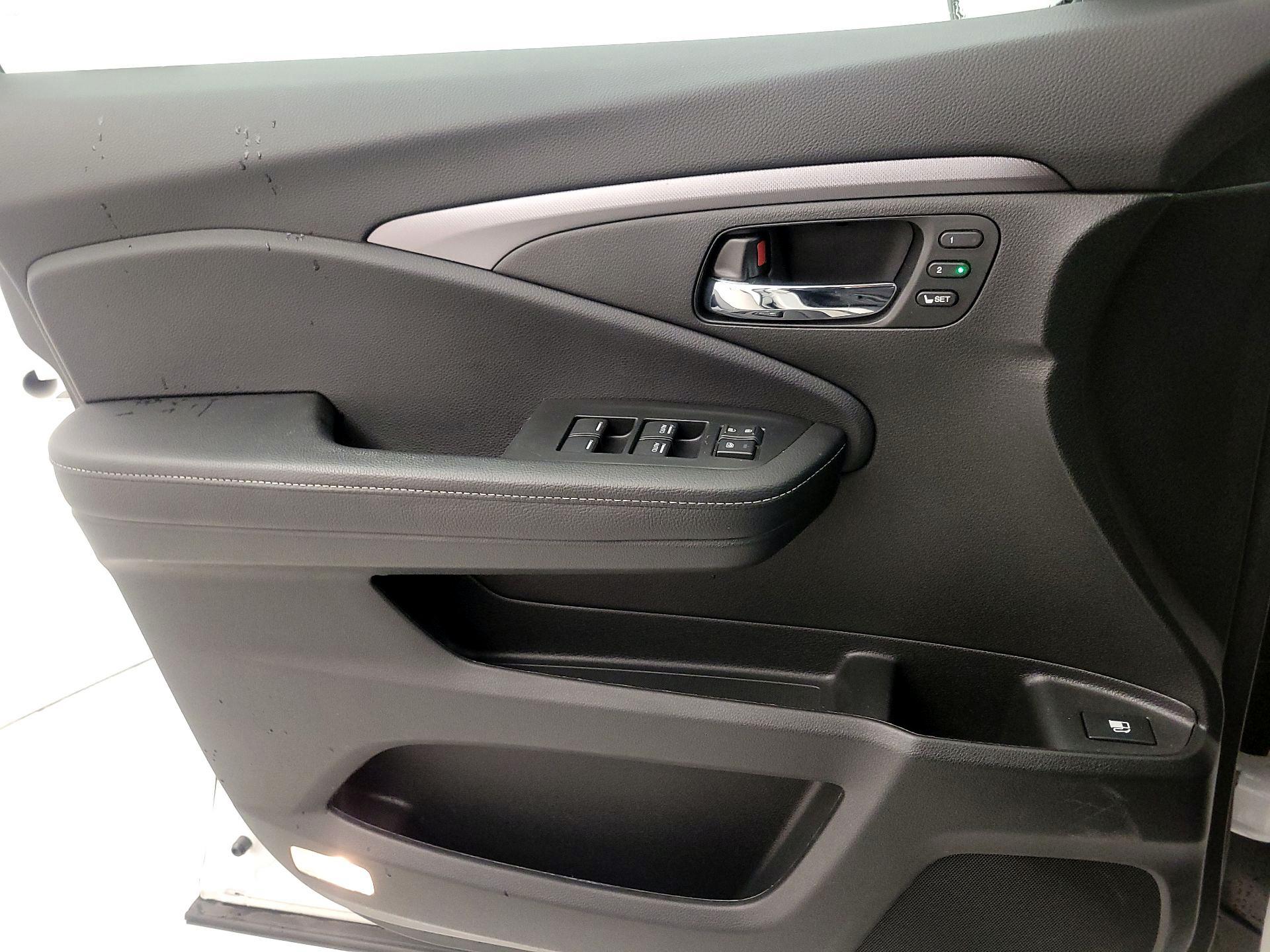 Thumbnail: 2023 Honda Ridgeline - 12