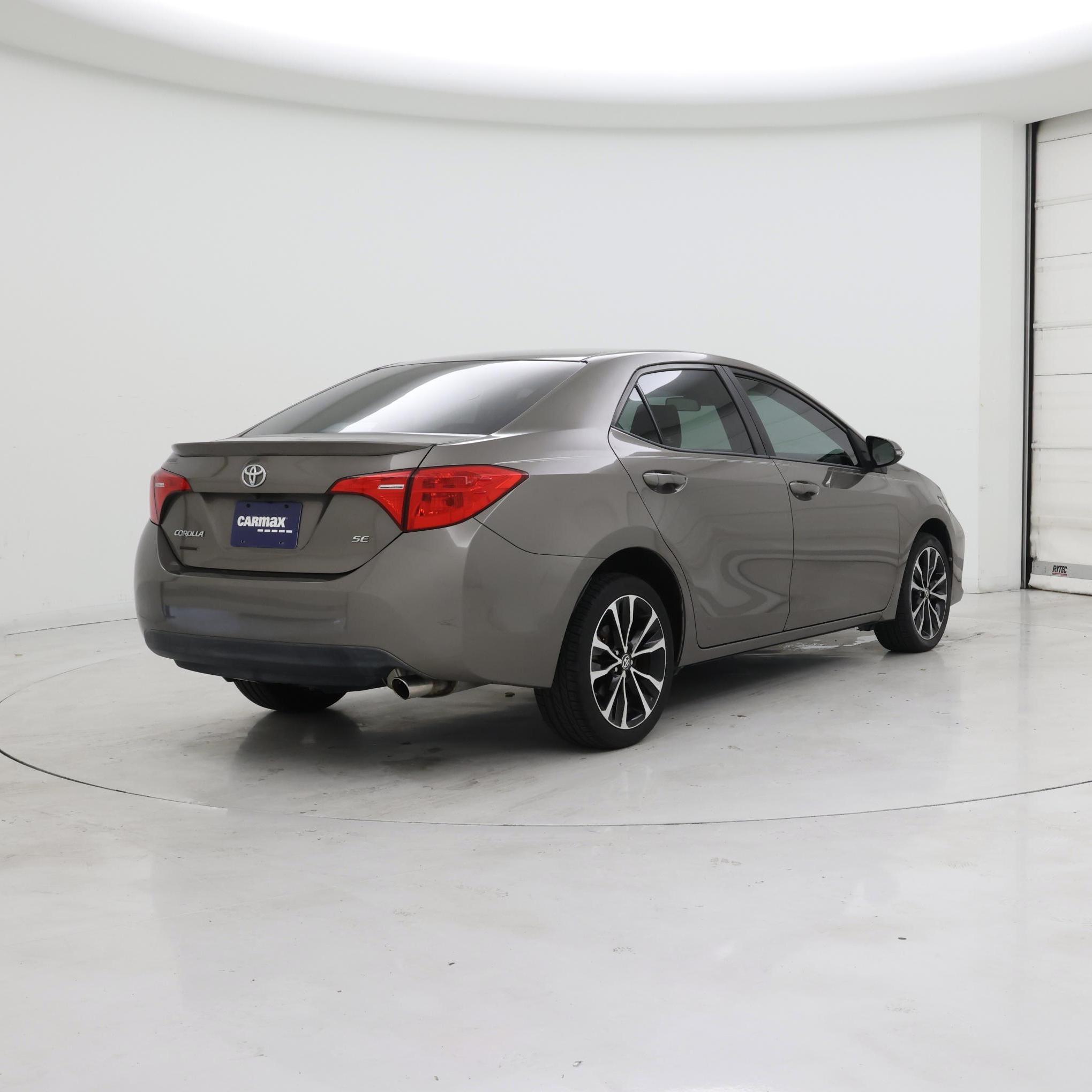 Thumbnail: 2018 Toyota Corolla - 8