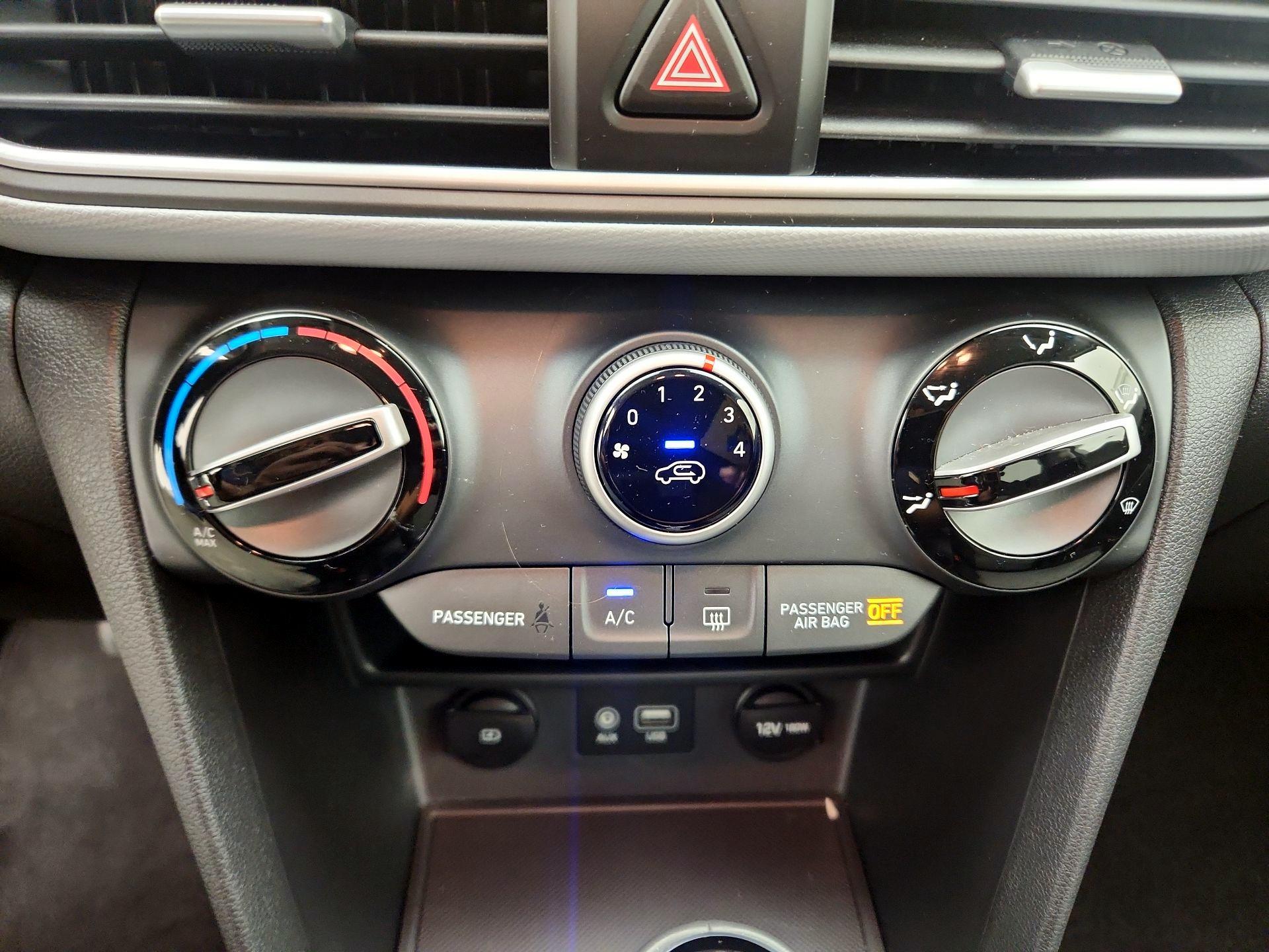 Thumbnail: 2019 Hyundai Kona - 16