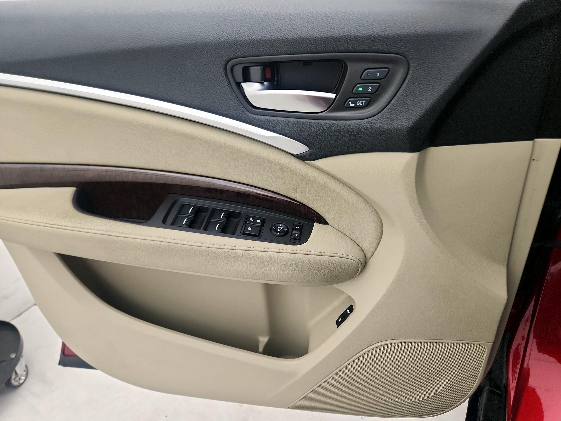Thumbnail: 2019 Acura MDX - 12