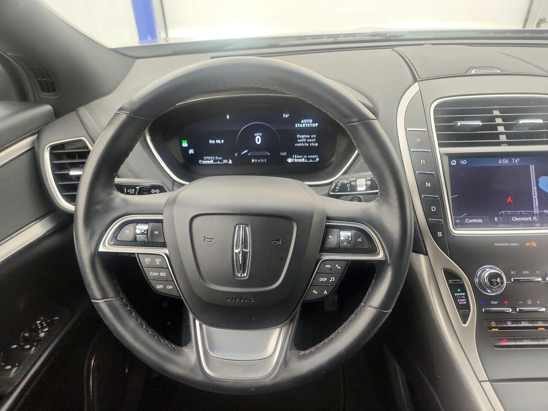 Thumbnail: 2020 Lincoln Nautilus - 10