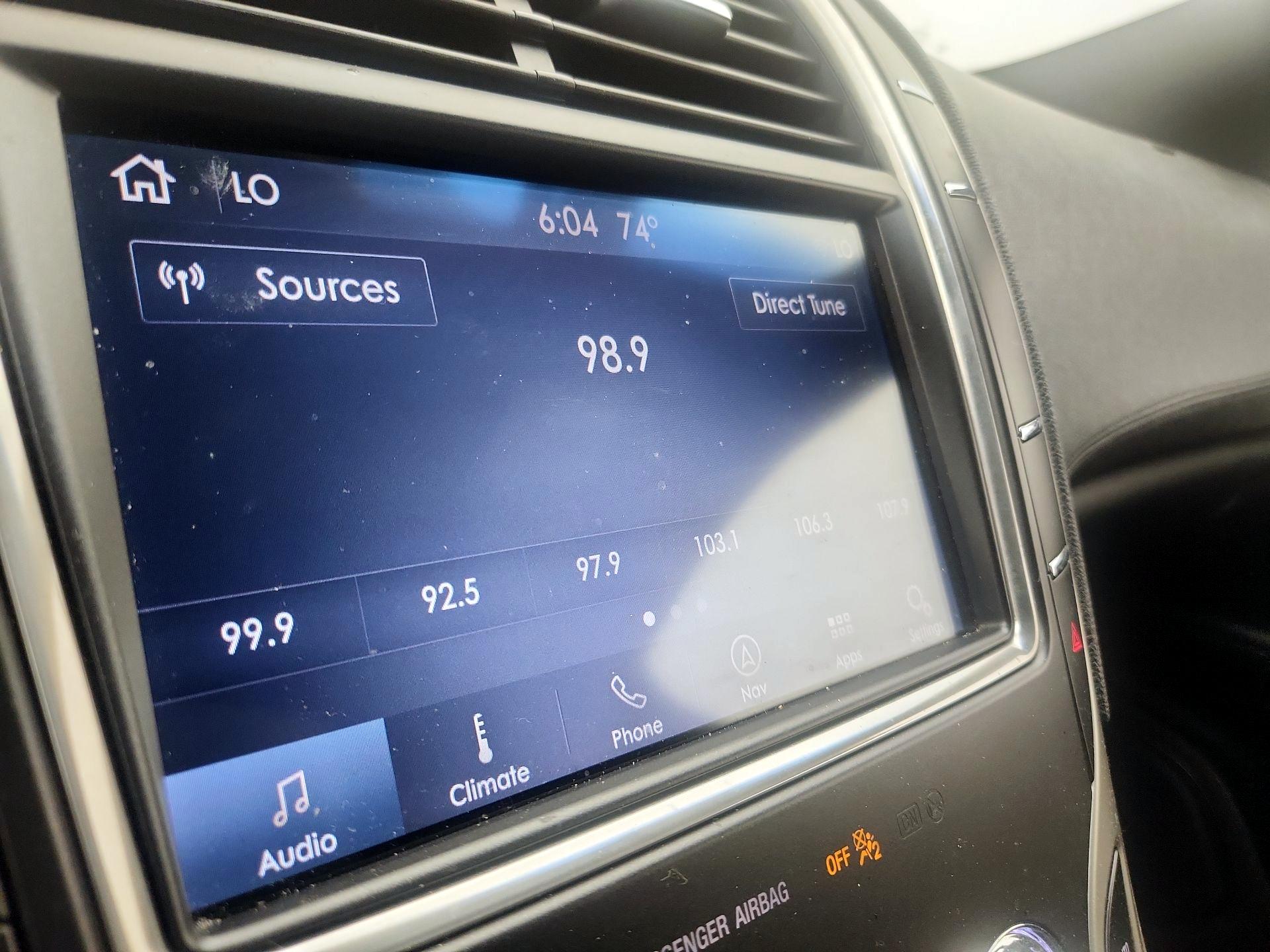 Thumbnail: 2020 Lincoln Nautilus - 16