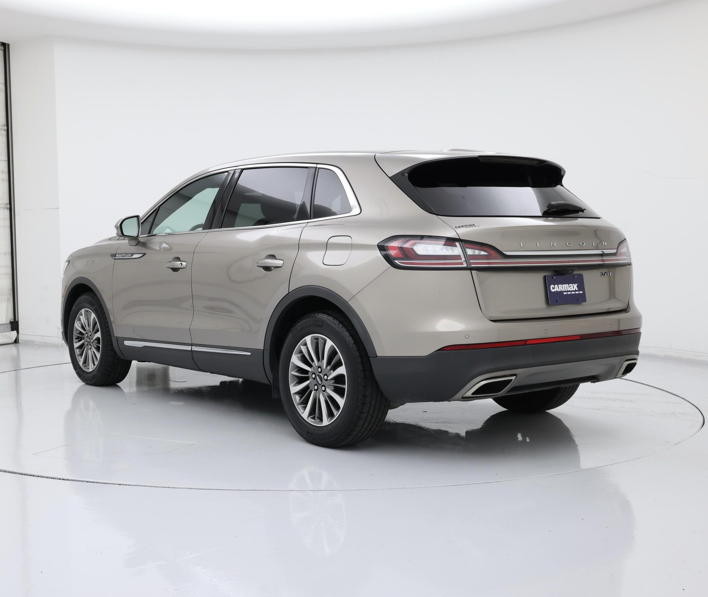 Thumbnail: 2020 Lincoln Nautilus - 2